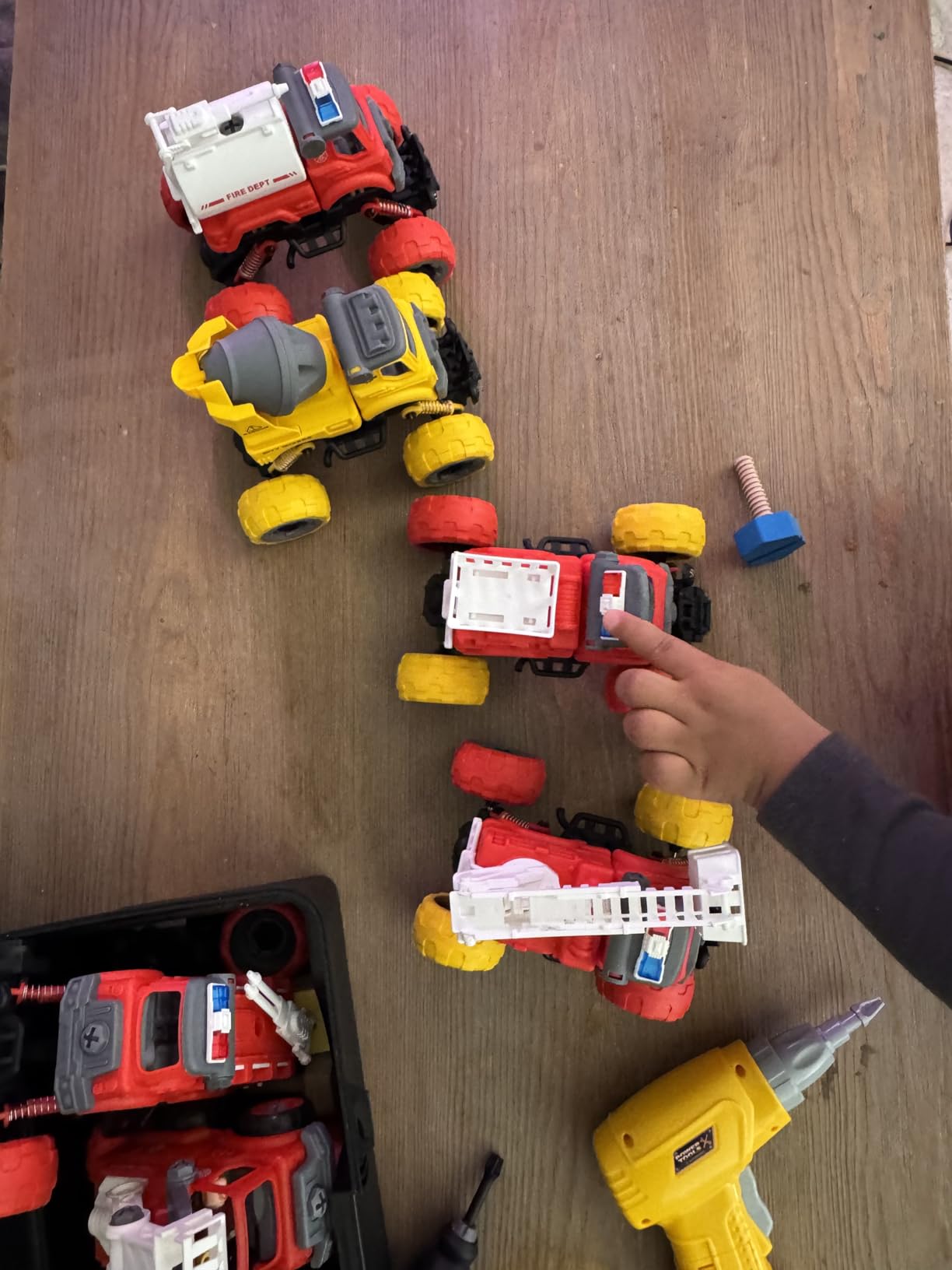 Toys for 3 4 5 Year Old Boy Birthday Gift: 4PCS Take Apart Construction Truck Excavator Toy with Electric Drill, Kids Building Stem Learning Toy Gifts for 3 4 5 6 Year Old Boys Toys Age 4-6 3-5 customer photo 2