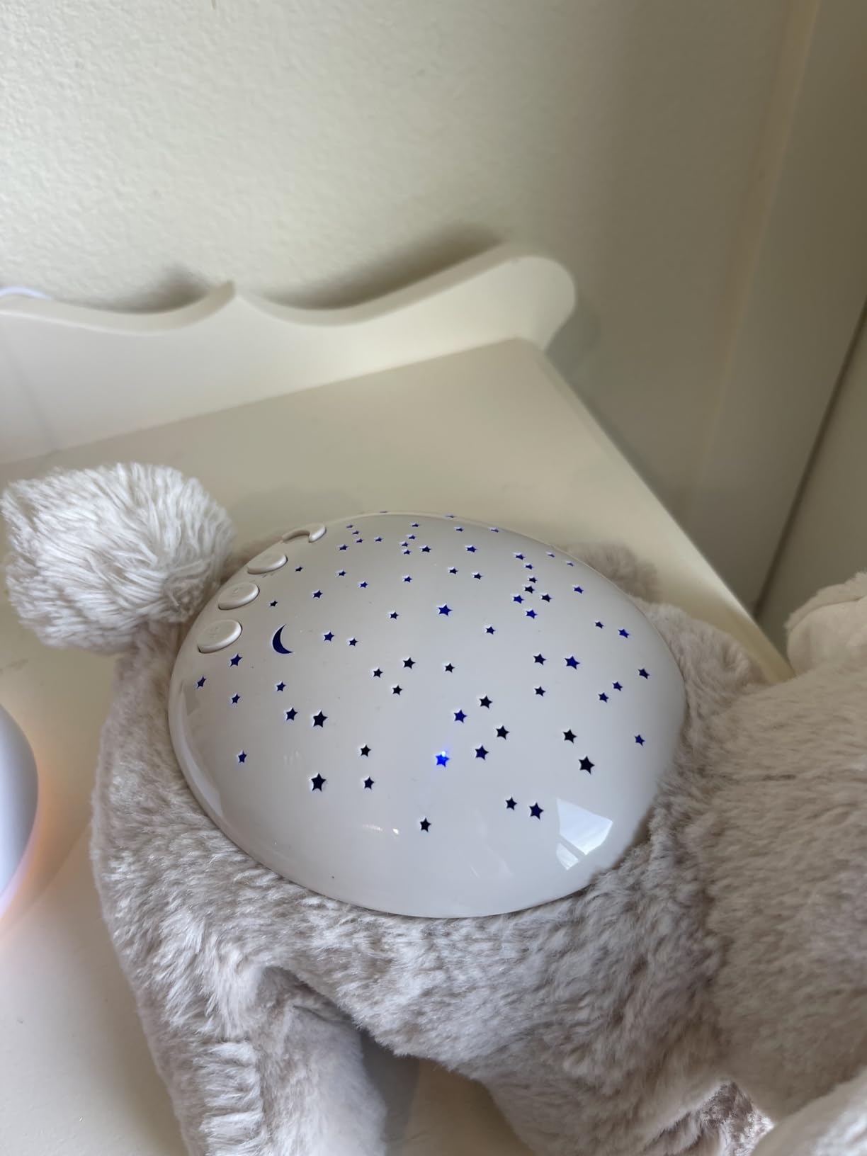 Cloud b Calming Mini Nightlight Star Projector | Gentle Brightness | 3 Colors | 1 Constellation | Auto-Shutoff | Dream Buddies Patch The Puppy customer photo 1