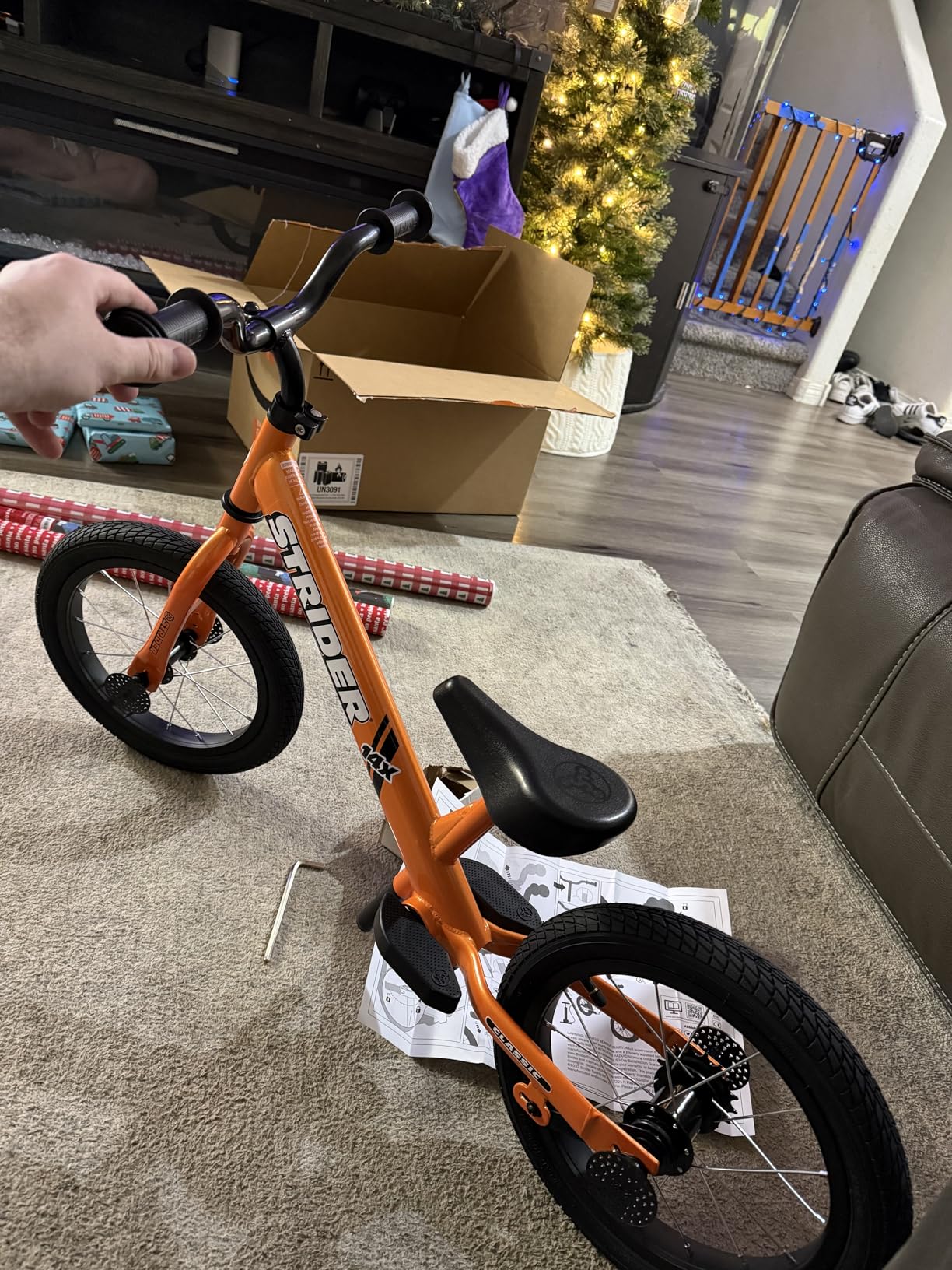 Strider 14x Classic - Balance Bike for Kids 3 to 6 Years customer photo 2