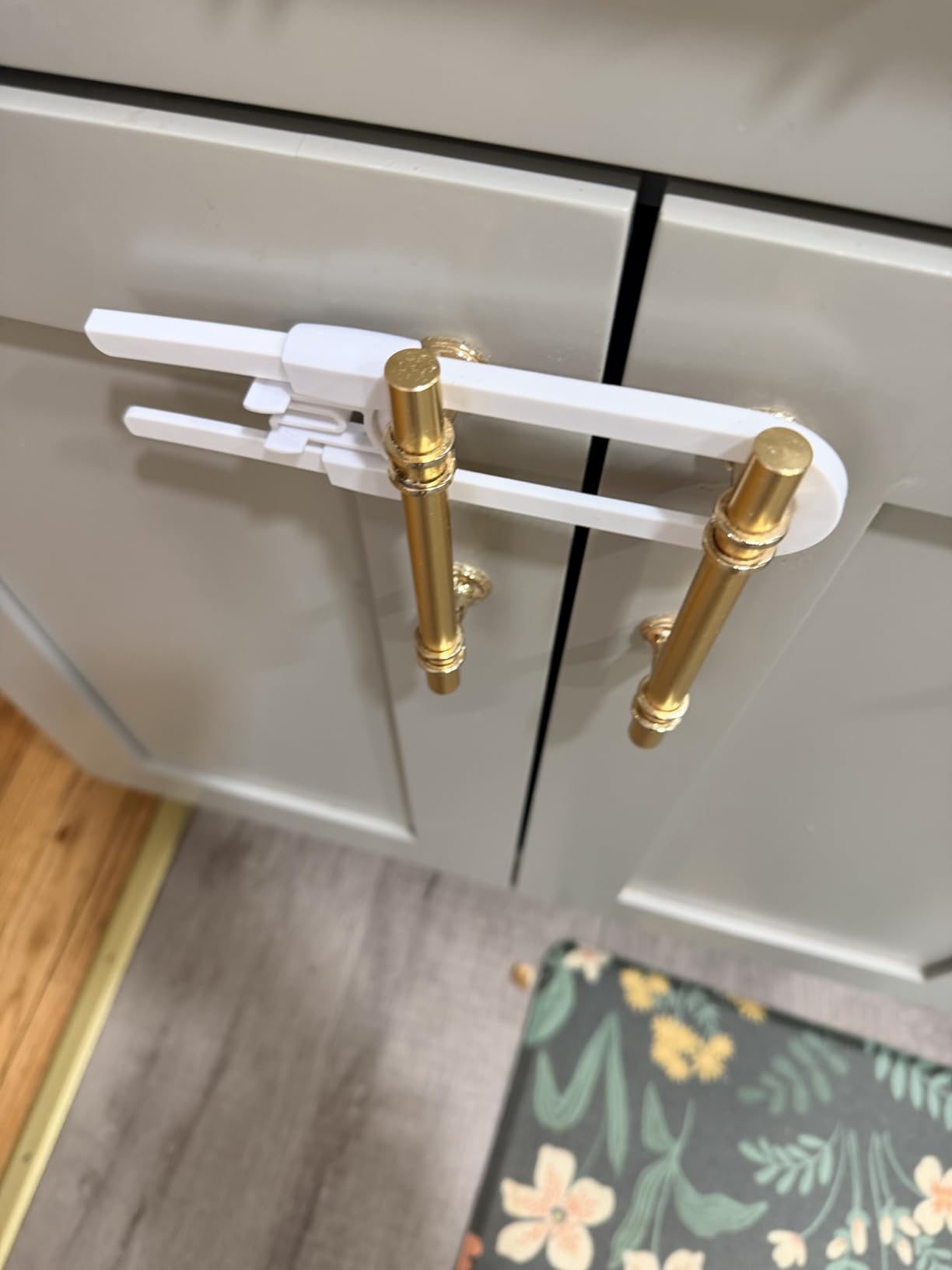 Vmaisi 8 Pack Baby Sliding Cabinet Locks - Adjustable U Shaped Child Safety Locks for Cabinets with Handles or Knobs, Childproof Latches for Kitchen Bathroom Storage Cupboards 8 Pack customer photo 1