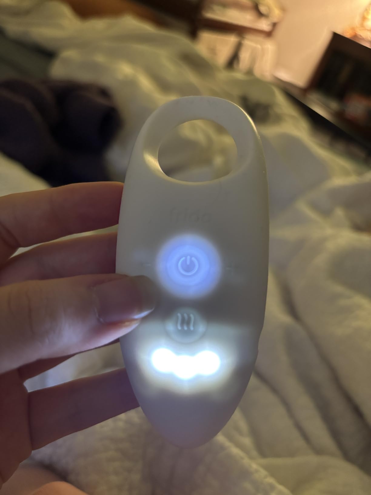 Frida Mom 2-in-1 Lactation Massager, Multiple Modes of Heat + Vibration for Clogged Milk Ducts, Increase Milk Flow, Breast Engorgement - USB Cord Included customer photo 2