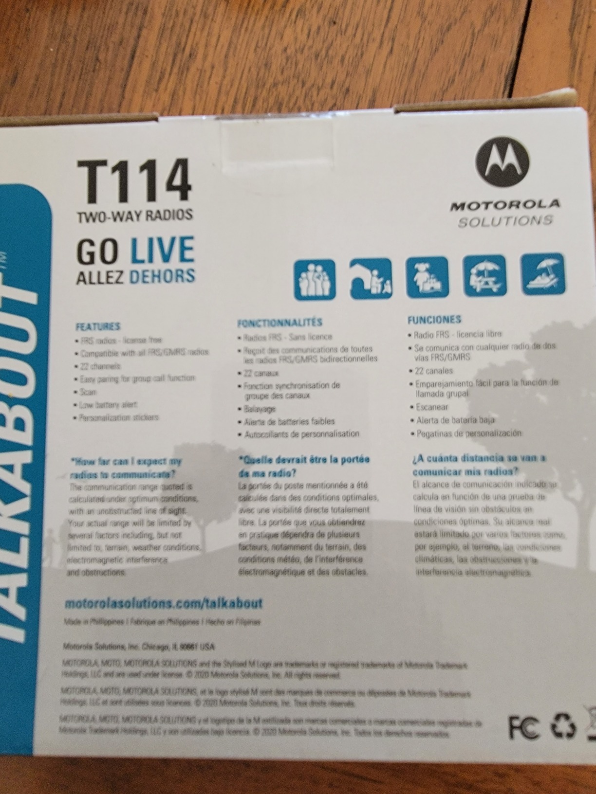 Motorola Solutions Talkabout T114 Two-Way Radios, Battery Operated, 22 Channel, 16 Mile, White/Blue, 2 Pack customer photo 1