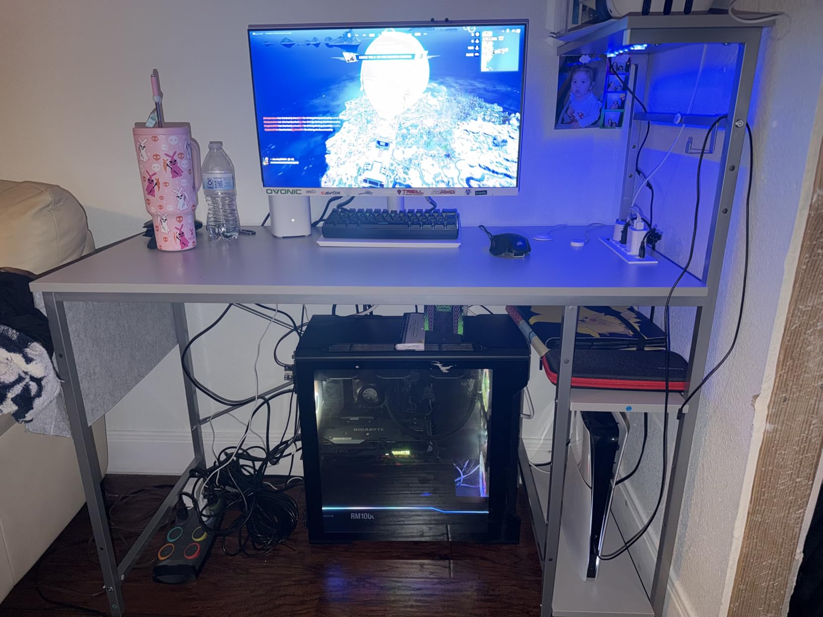 Bestier Gaming Desk with LED Lights, 44 Inch PC Gamer Desk for Small Spaces, Computer Desk with Reversible Storage Shelves & Side Storage Bag (Black 3D Carbon Fiber) customer photo 1