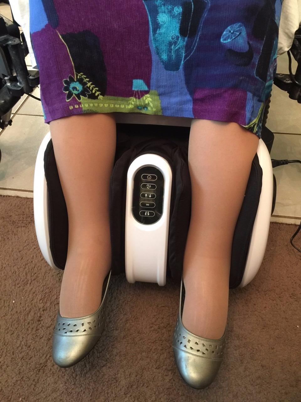 Cloud Massage Shiatsu Foot Massager with Heat - Deep Kneading & Compression, Adjustable Intensity, Multi-Mode Leg and Foot Massager with Remote Control, Anti-Slip Base - Standard Size, White customer photo 2