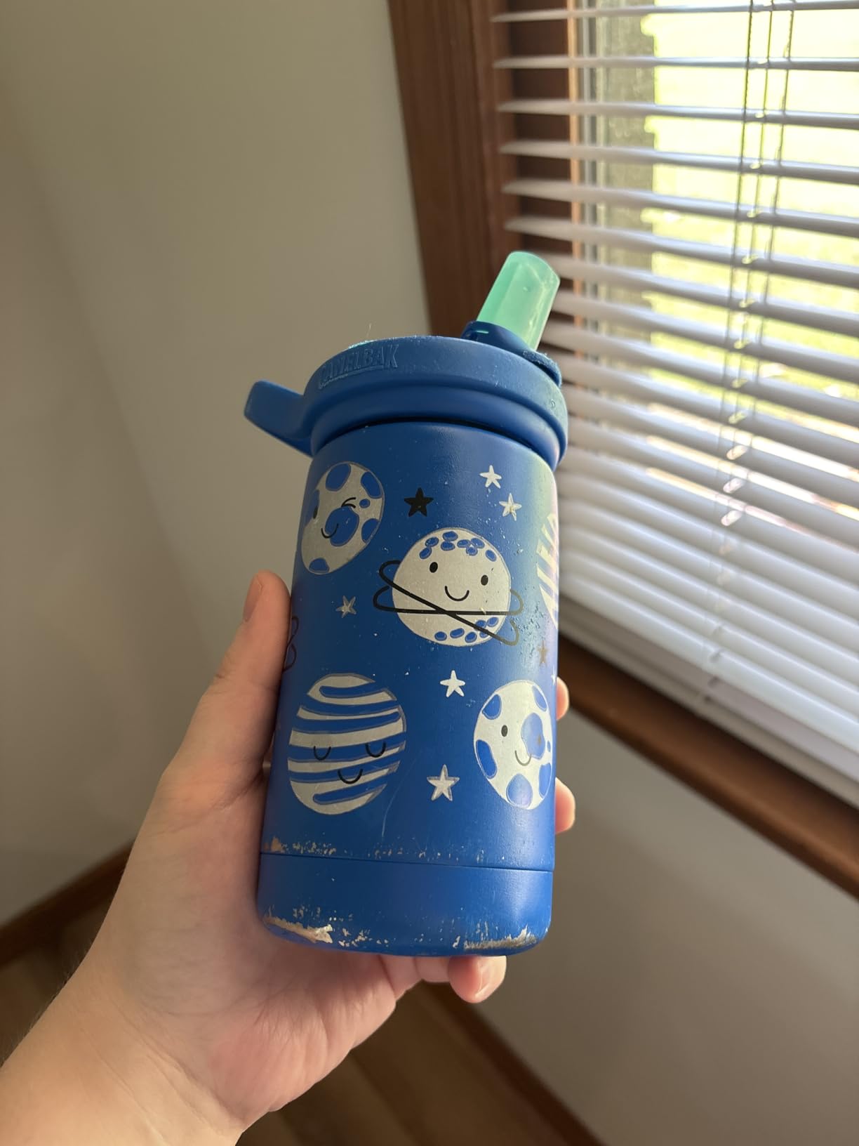 CamelBak Eddy+ Kids Insulated Stainless Steel Water Bottle with Bite Valve Straw, Leak-Resistant Design for Everyday Hydration, 12oz, Biking Dogs customer photo 1