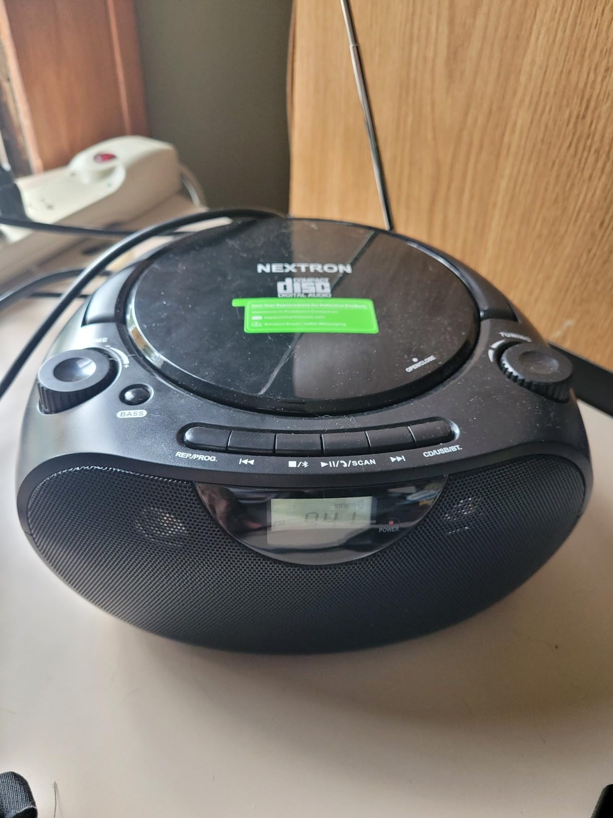 Nextron Portable CD Player Bluetooth Boombox with AM/FM Radio, USB, AUX-in, Headphone Jack, CD-R/RW & MP3-CD Compatible, Stereo Sound with Bass Boost, AC/Battery Operated - White customer photo 2