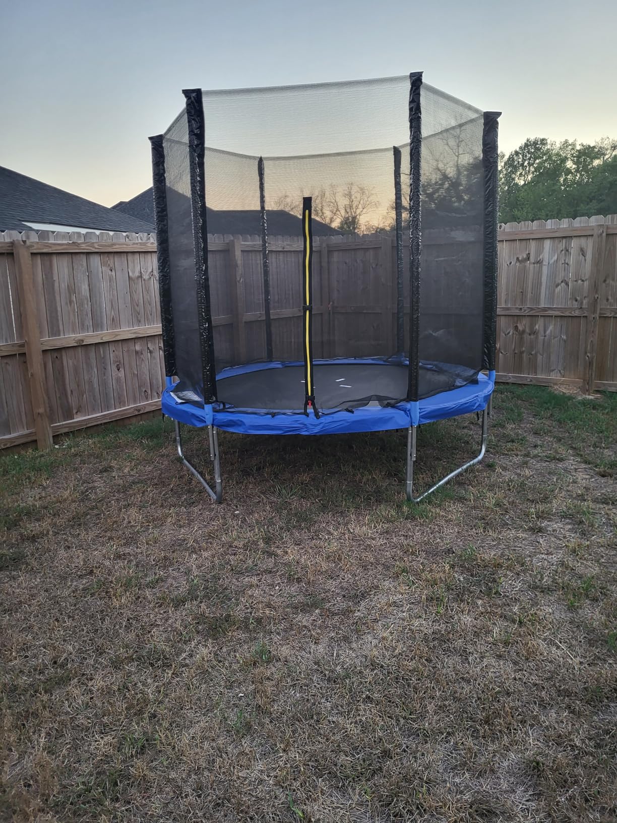 Giantex 8Ft 10Ft 12Ft 14Ft 15Ft 16Ft Trampoline for Kids Adults, ASTM Approved Trampoline with Net, Thickness Steel Pipes Wear-Resistant All Weather Outdoor Large Recreational Trampoline with Ladder customer photo 2