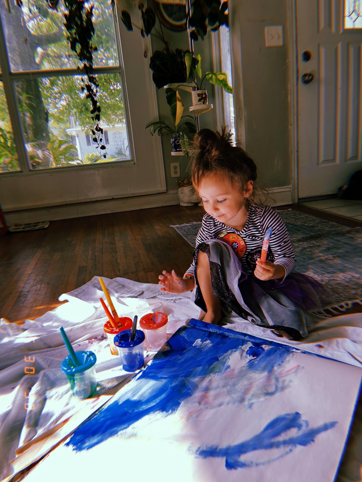 The Mega Deals Kids Painting Set - Washable Non-Toxic Finger Paints (10 Colors of 2 oz) with 10 Paint Cups & 10 Brushes Mess-Free Toddler Art Supplies Painting Kit for Kids Gift Bundle customer photo 2