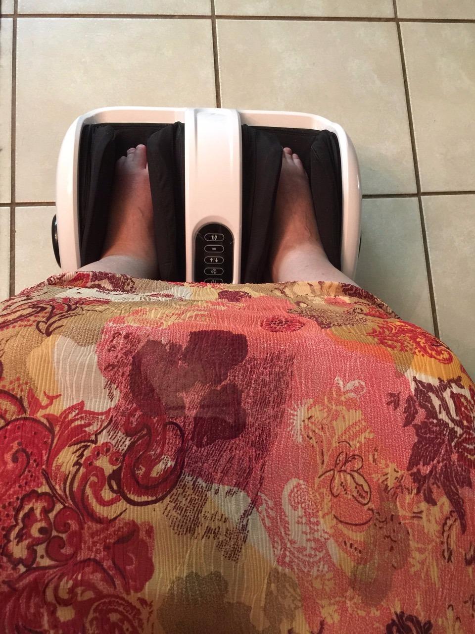 Cloud Massage Shiatsu Foot Massager with Heat - Deep Kneading & Compression, Adjustable Intensity, Multi-Mode Leg and Foot Massager with Remote Control, Anti-Slip Base - Standard Size, Black customer photo 1