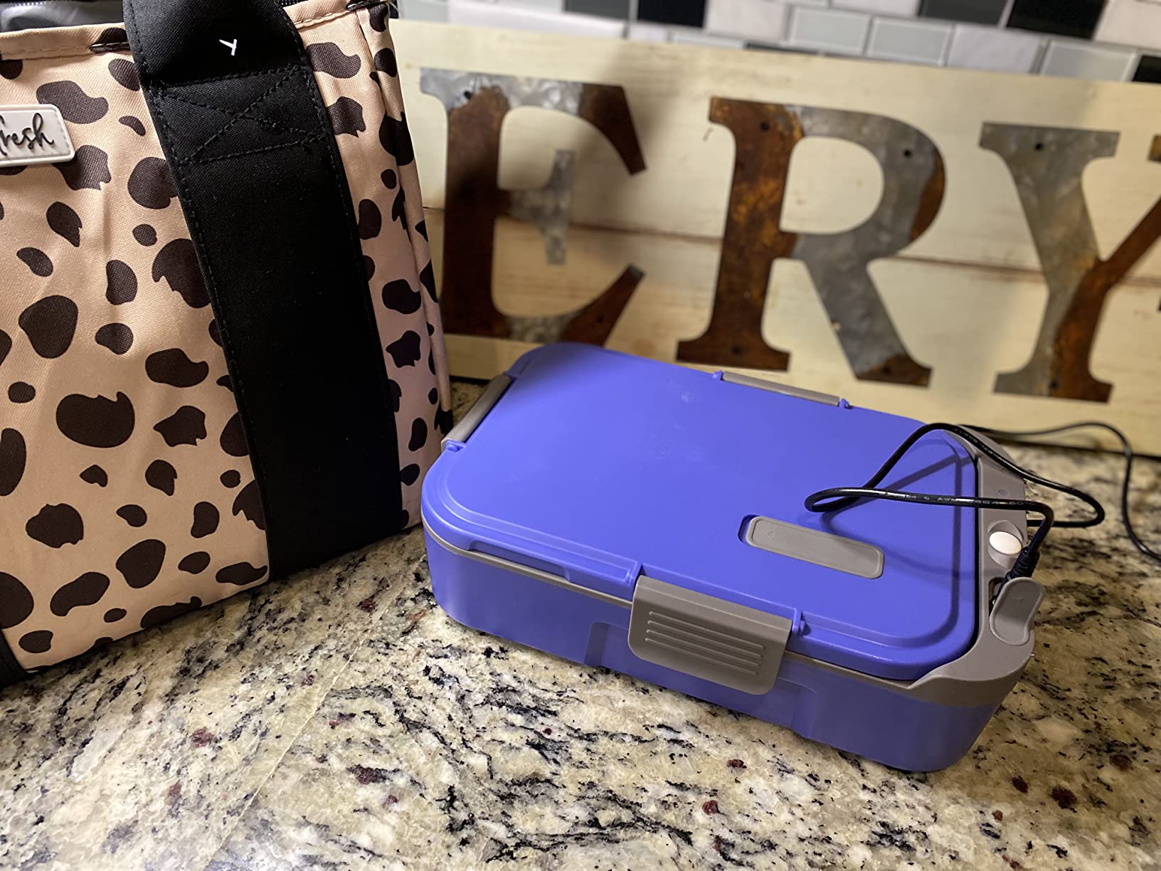 Hot Bento - Self Heated Lunch Box and Food Warmer - Battery Powered, Portable, Cordless, Hot Meals for Office, Travel, Jobsite, Picnics, Outdoor Recreation, Kitchen Meal Prep customer photo 1