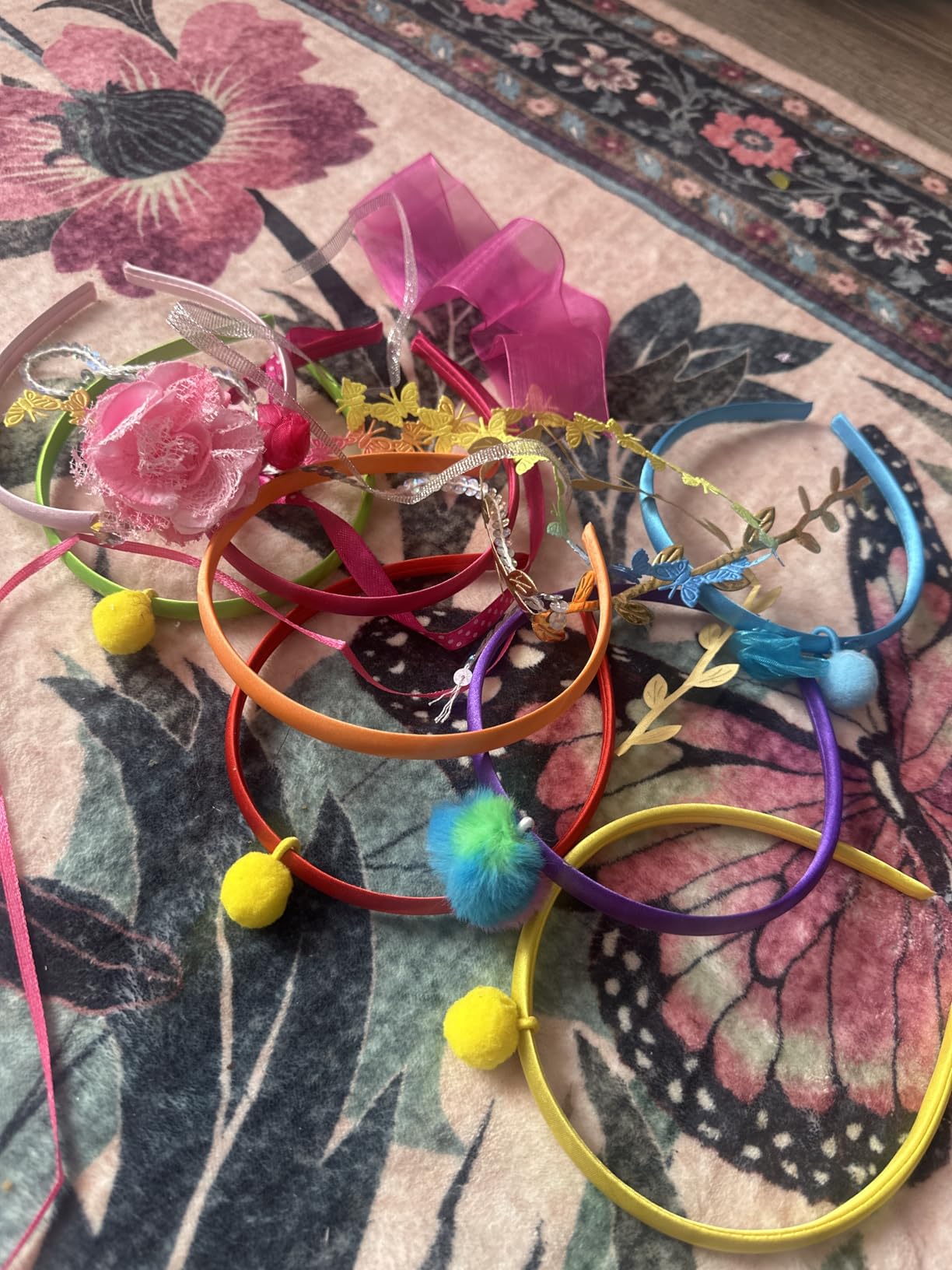 Pretty Me Headband Making Kit for Girls - Arts & Crafts Easter Gift - Make Your Own Fashion Headbands for Kids - DIY Hair Accessories - Gift for Ages 5-12 Year Old Girl - Little Kids Art & Craft Gifts customer photo 2