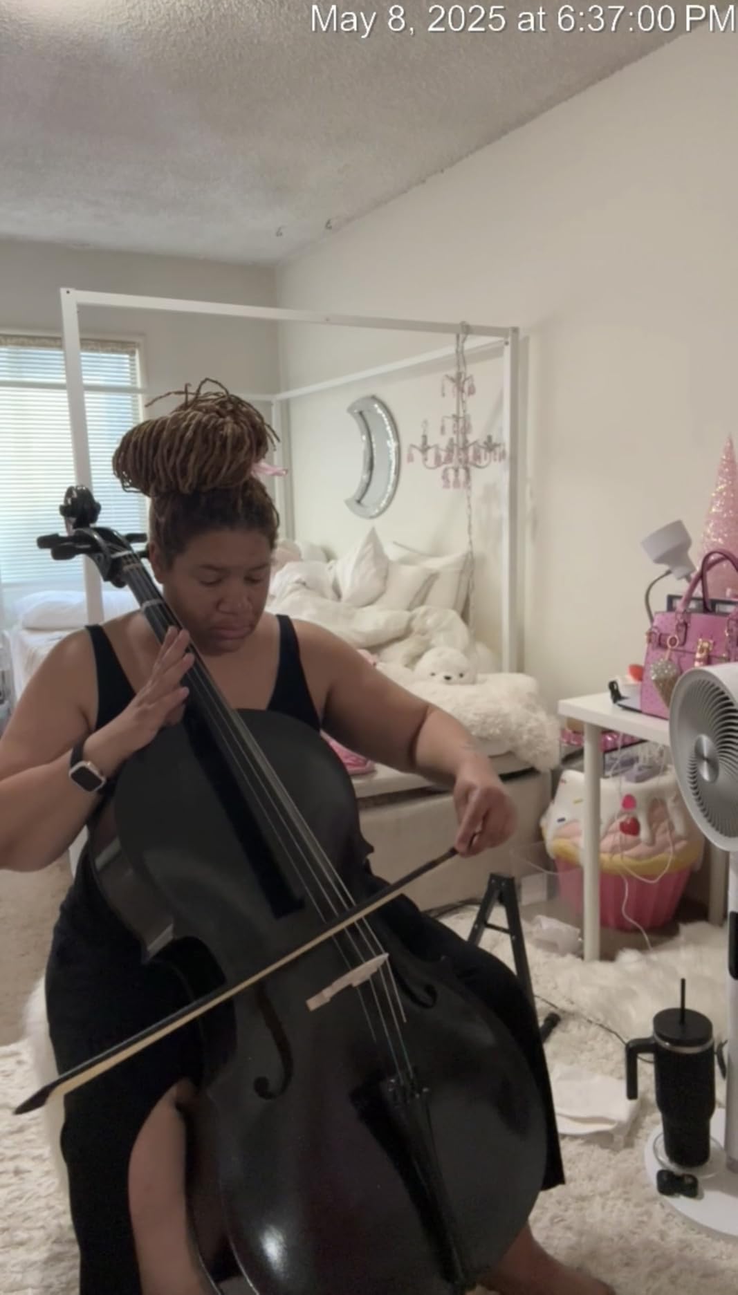 Ktaxon Full-Size Cello, Beginner Cello 4/4, Acoustic Cello Set with Portable Bag, Bow, Rosin, Bridge, Adults & Kids String Musical Instruments(Black) customer photo 1
