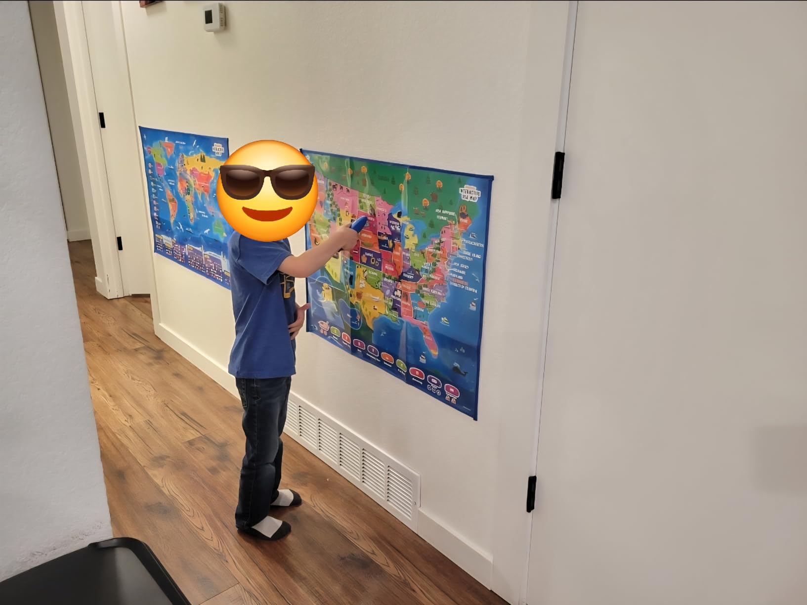 Qiaojoy Bilingual Interactive World Map for Kids Learning and Educational Toys, Talking Electronic Kids World Map i-Poster Geography Games Ages 3 to 12 Years Old customer photo 1