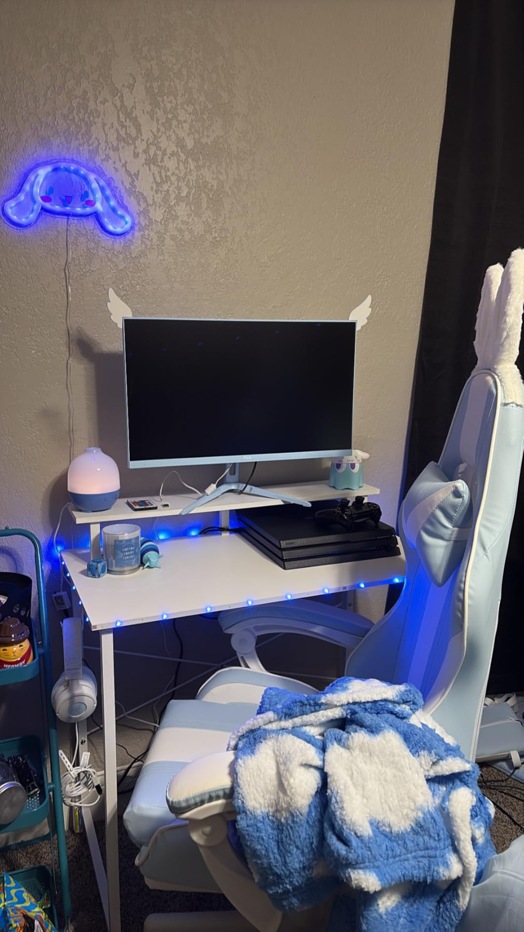 Ferghana Kawaii Light Blue Gaming Chair with Bunny Ears, Ergonomic Cute Gamer Chair with Footrest and Massage, Racing Reclining Leather Computer Game Chair 250lbs for Girls Adults Teens Kids customer photo 1