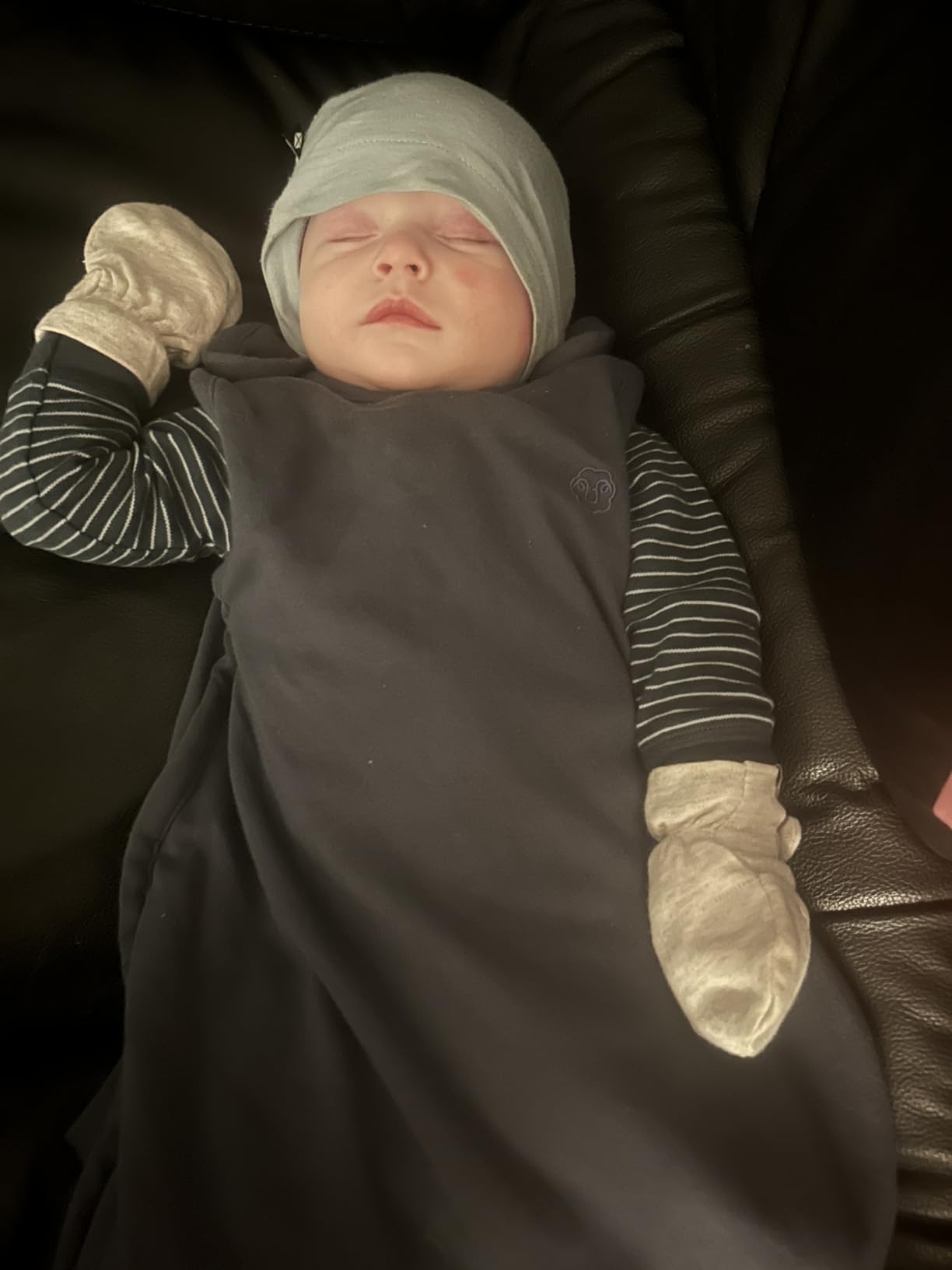 goumikids Viscose Made from Bamboo Cotton Anti-Scratch Soft Stay-On Mitts customer photo 1