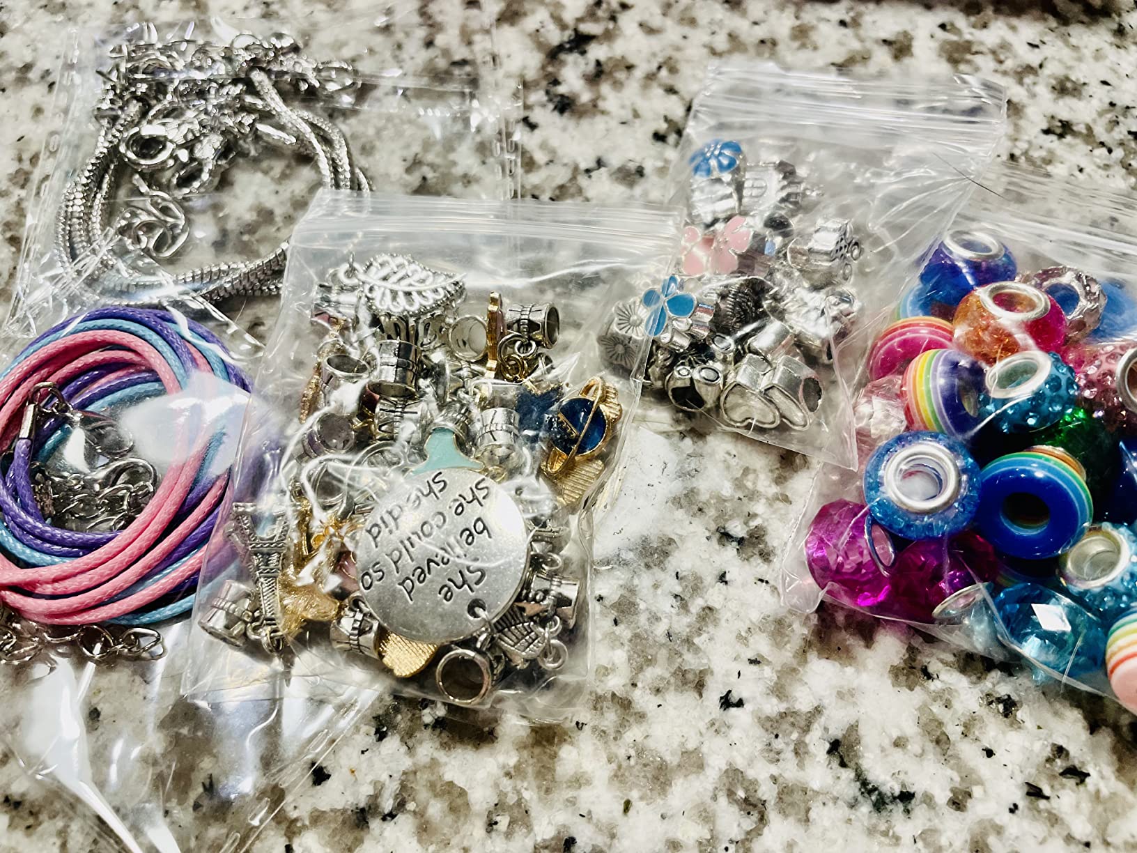 ELLENER Charm Bracelet Jewelry Making Kit - A Perfect Birthday Holiday Gift for Girls Age 6 7 8 9 10 with Portable Jewelry Box, Cute & Sparkling to Inspire Creativity and Self-Expression, Great Value customer photo 2