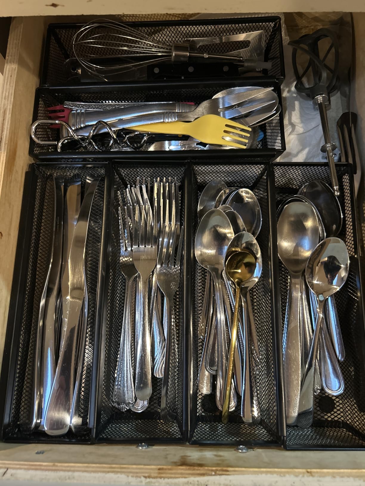 Smgmg Silverware Drawer Organizer, Silverware Organizer for Drawer, 6 Pack Utensil Organizer for Kitchen Drawers, Kitchen Drawer Organizer for Large Utensils with Interlocking Arm (9.6 * 3 * 2 inch) customer photo 2