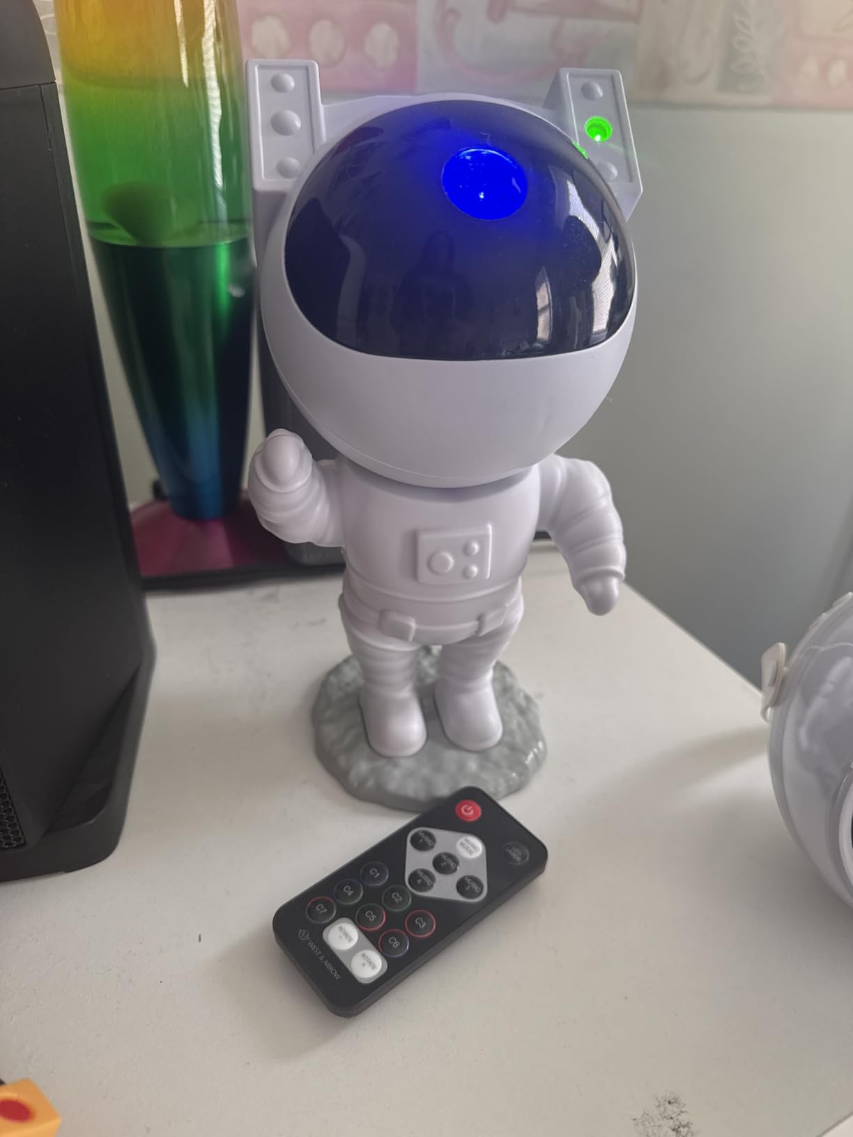Galaxy Projector for Gaming Room Decor - Black Astronaut Star Projector, LED Nebula Light with Remote, for Teen Boys & Gamers customer photo 1