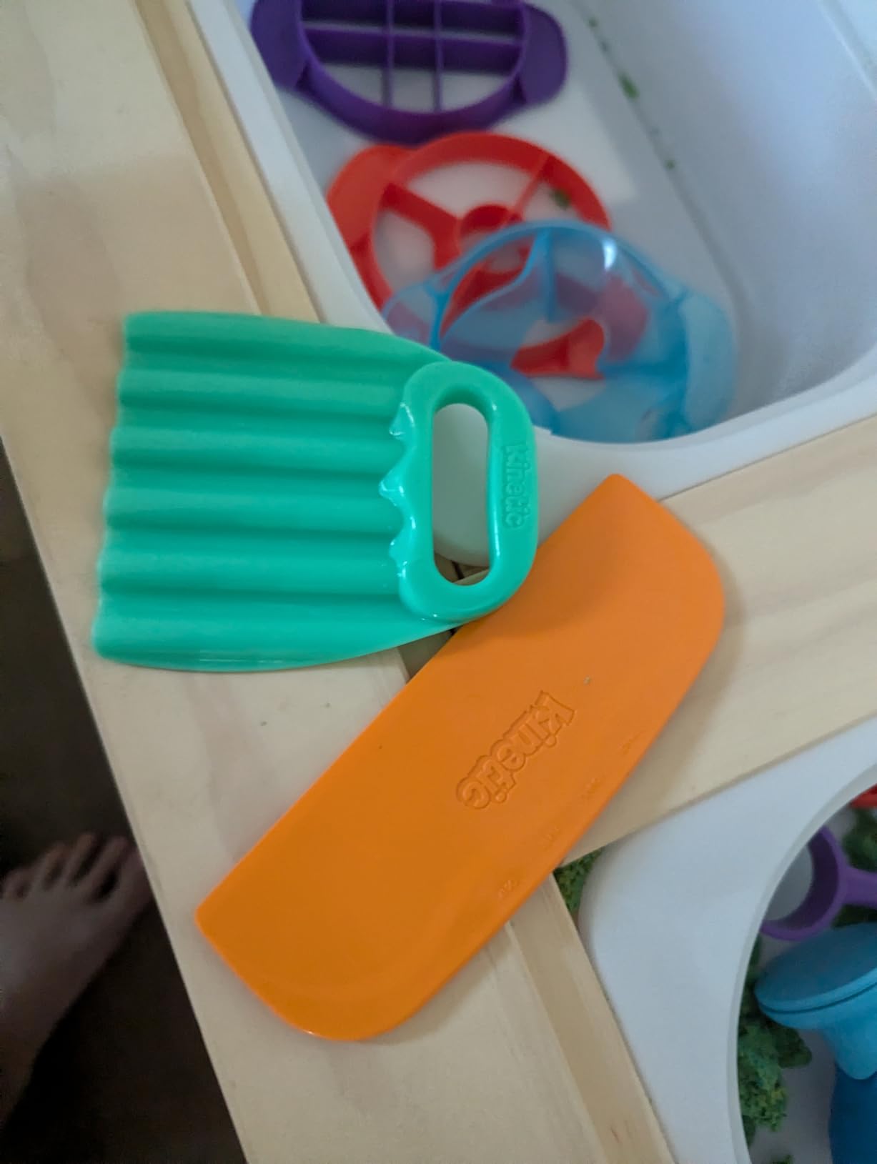Ultimate Sandisfying Set with 2lbs Play Sand (Pink, Yellow & Teal), 10 Tools & Molds, Sensory Toys for Kids Ages 7 and up customer photo 2