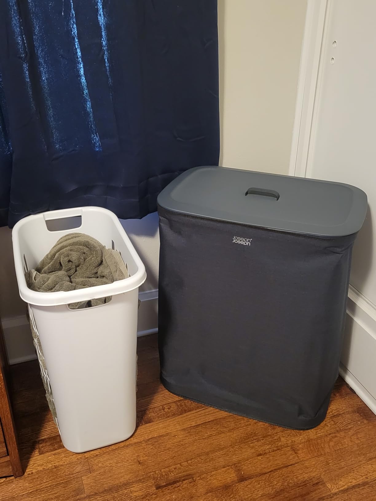 Joseph Joseph Tota Trio 90 liter/23.8 gallon Laundry Hamper Separation Basket with lid, 3 Removable Washing Bags with Handles - Ecru customer photo 1