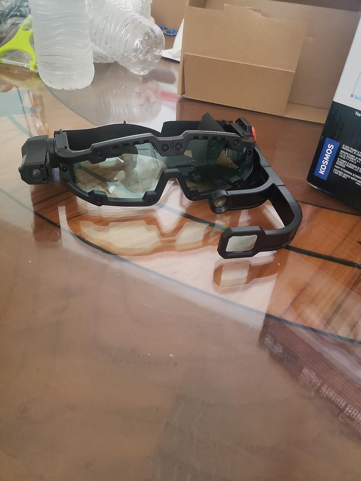 Thames & Kosmos Spy Labs Inc: Night Vision Goggles Conduct Secret Missions & Surveillance at Night! | Essential Tools & Tricks of The Trade from The Detective Gear Experts for Young Investigators customer photo 1