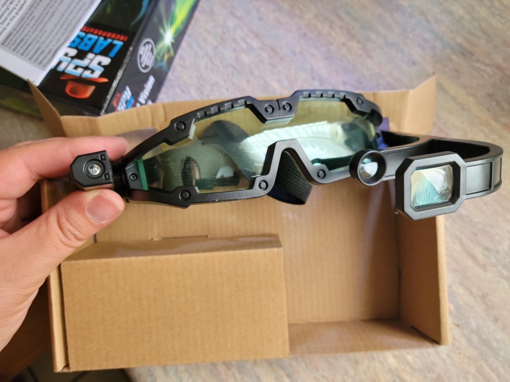 Thames & Kosmos Spy Labs Inc: Night Vision Goggles Conduct Secret Missions & Surveillance at Night! | Essential Tools & Tricks of The Trade from The Detective Gear Experts for Young Investigators customer photo 2