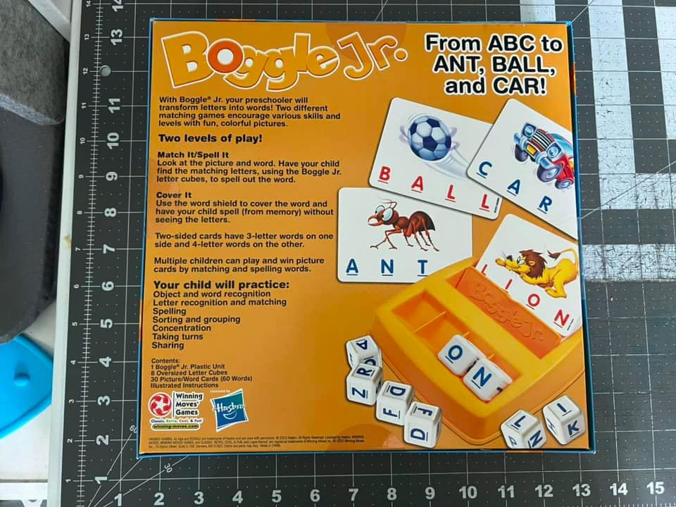 Winning Moves Boggle Jr., Kids Alphabet Learning Game, Word and Picture Recognition Skills, Educational Development customer photo 1