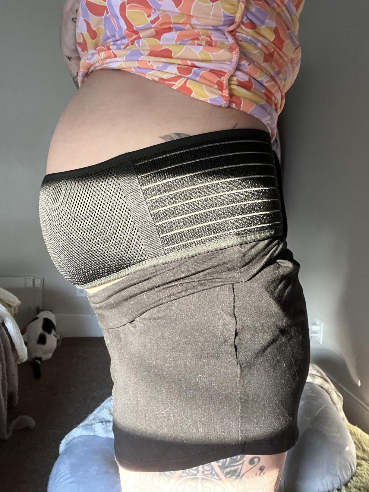 Belly Band for Pregnancy Maternity Belt Pregnancy Support Belt Bump Band Abdominal Brace Belt - Relieve Lower Back, Pelvic and Hip Pain (Black/Plus size) customer photo 2