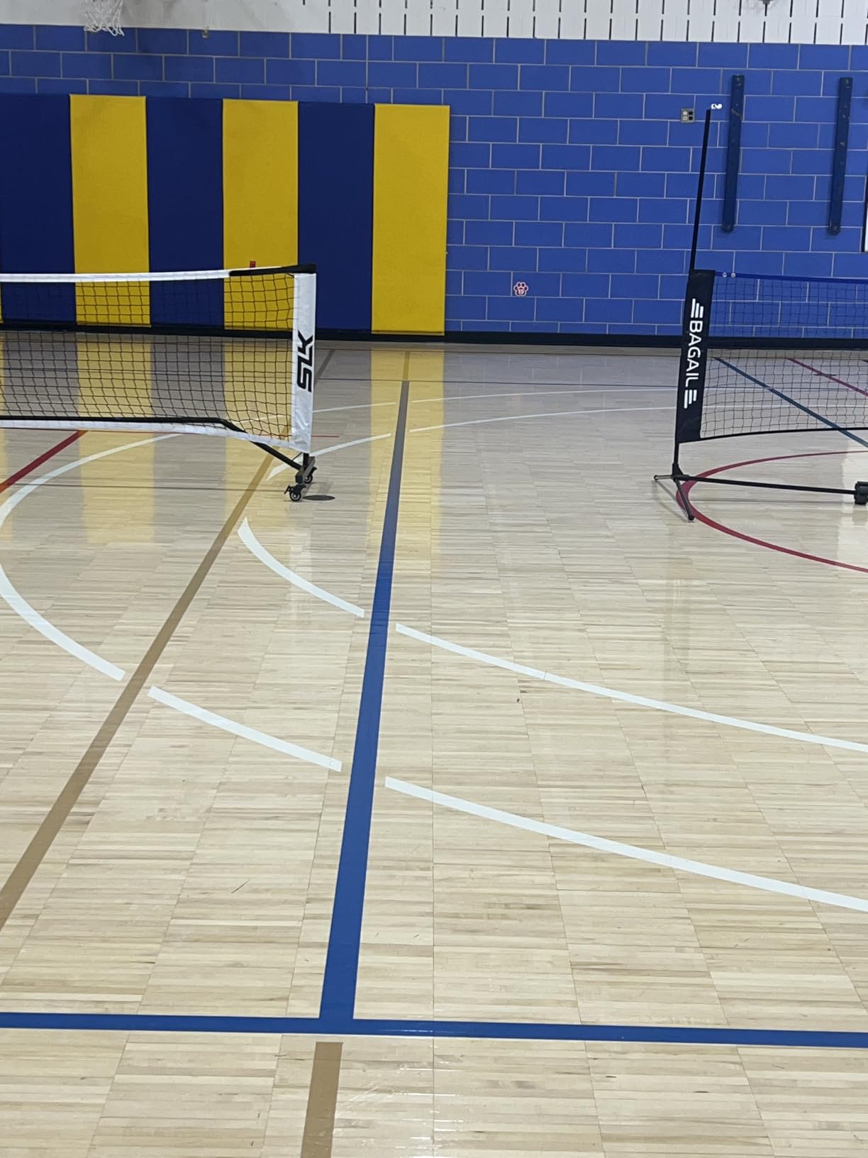 BAGAIL Badminton Net, Height Adjustable Kids Volleyball Net, Foldable Nylon Net 10 ft/14ft/17ft Wide, Tennis Net, Small Pickleball Net for Backyard Game and Indoor Outdoor Use, Easy Setup customer photo 1