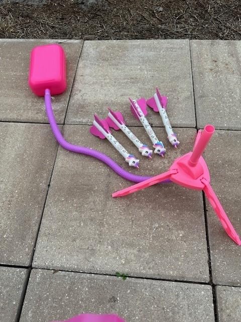 beefunni Unicorn Rocket Launcher for Kids, 4 Unicorns Outdoor Toys for Girls, Christmas Easter Birthday Gifts for Girls Ages 2 3 4 5 6 7 8 Years Old, Fun Indoor Toys for Kids Ages 2-4-6 Years Old customer photo 2
