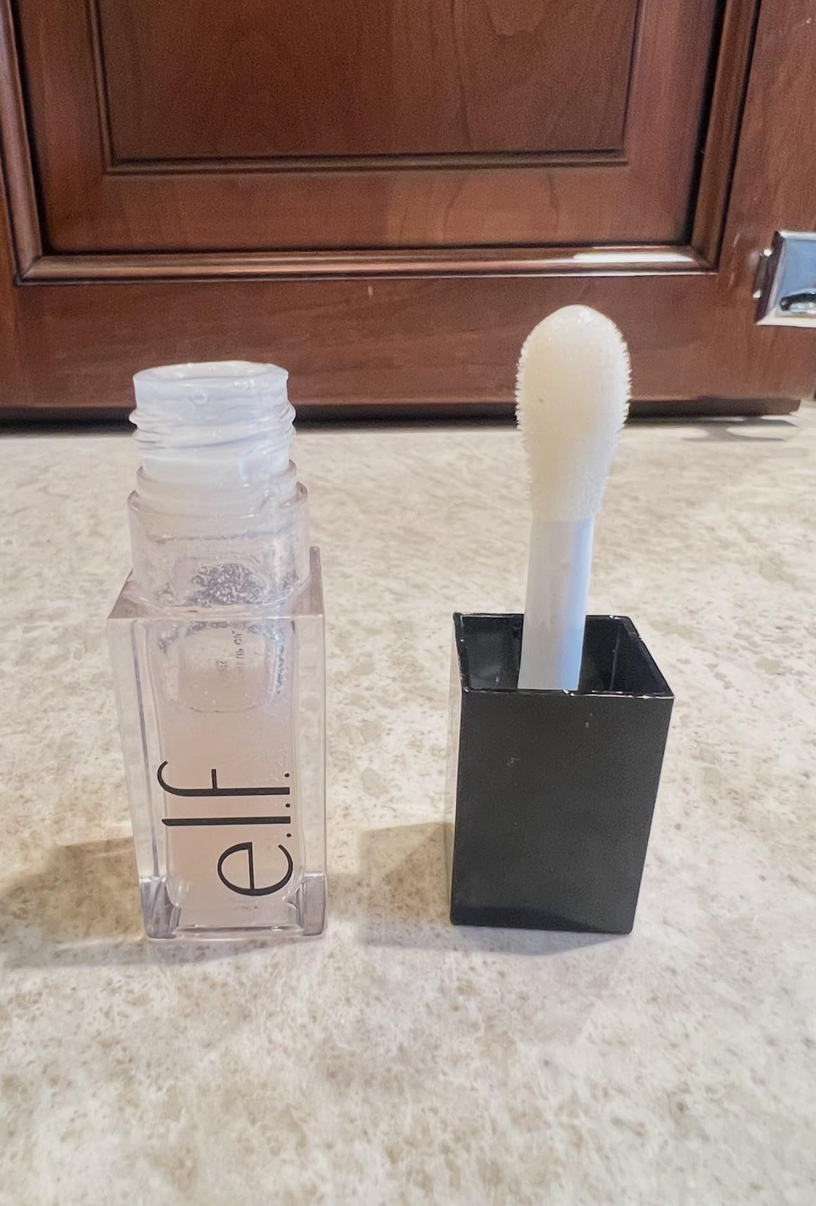 e.l.f. Glow Reviver Lip Oil, Nourishing Tinted Lip Oil For A High-shine Finish, Infused With Jojoba Oil, Vegan & Cruelty-free, Pink Quartz customer photo 2