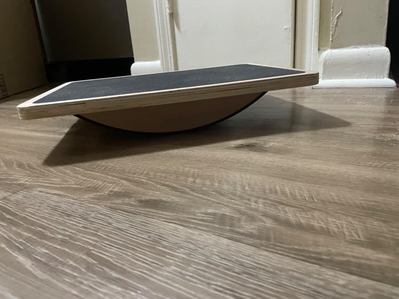 Juoe Balance Board Wobble Board for Adults and Kids - Anti-Slip 350LBS Balance Board for Physical Therapy, Balance Training, Wooden Balance Rocker Board customer photo 2