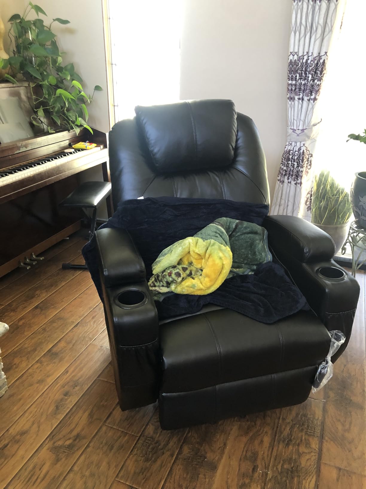 FLEXISPOT XRC2 360° Swivel Rocker Recliner for Adults, Nursery Glider Recliner with Massage and Heating, Manual Rocking Chair for Living Room, Bedroom, Light Grey customer photo 2