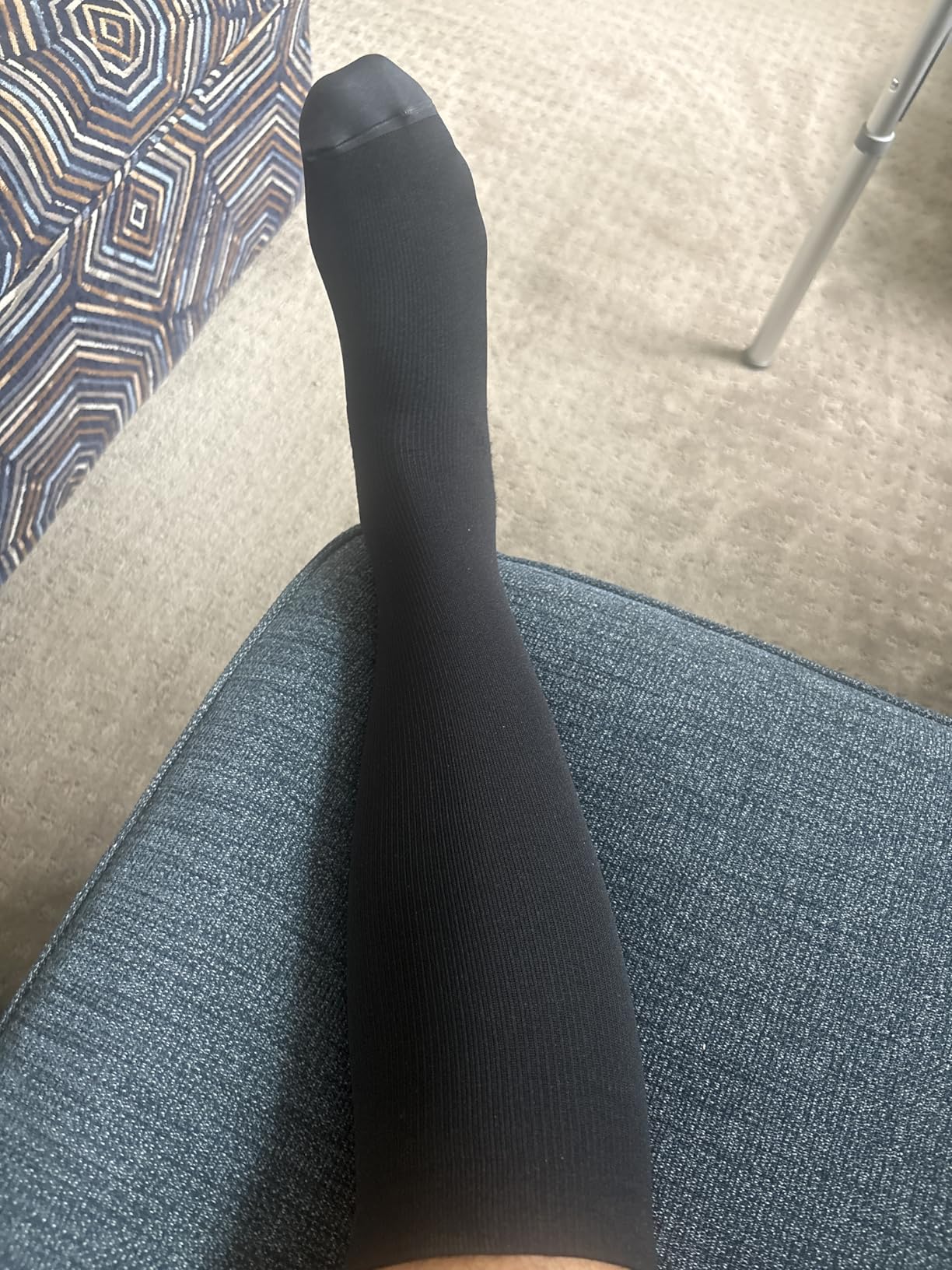 Compression Socks for Women & Men 20-30 mmHg - Circulation Support for Nurses, Travel, Flight, Running & Everyday Wear customer photo 1