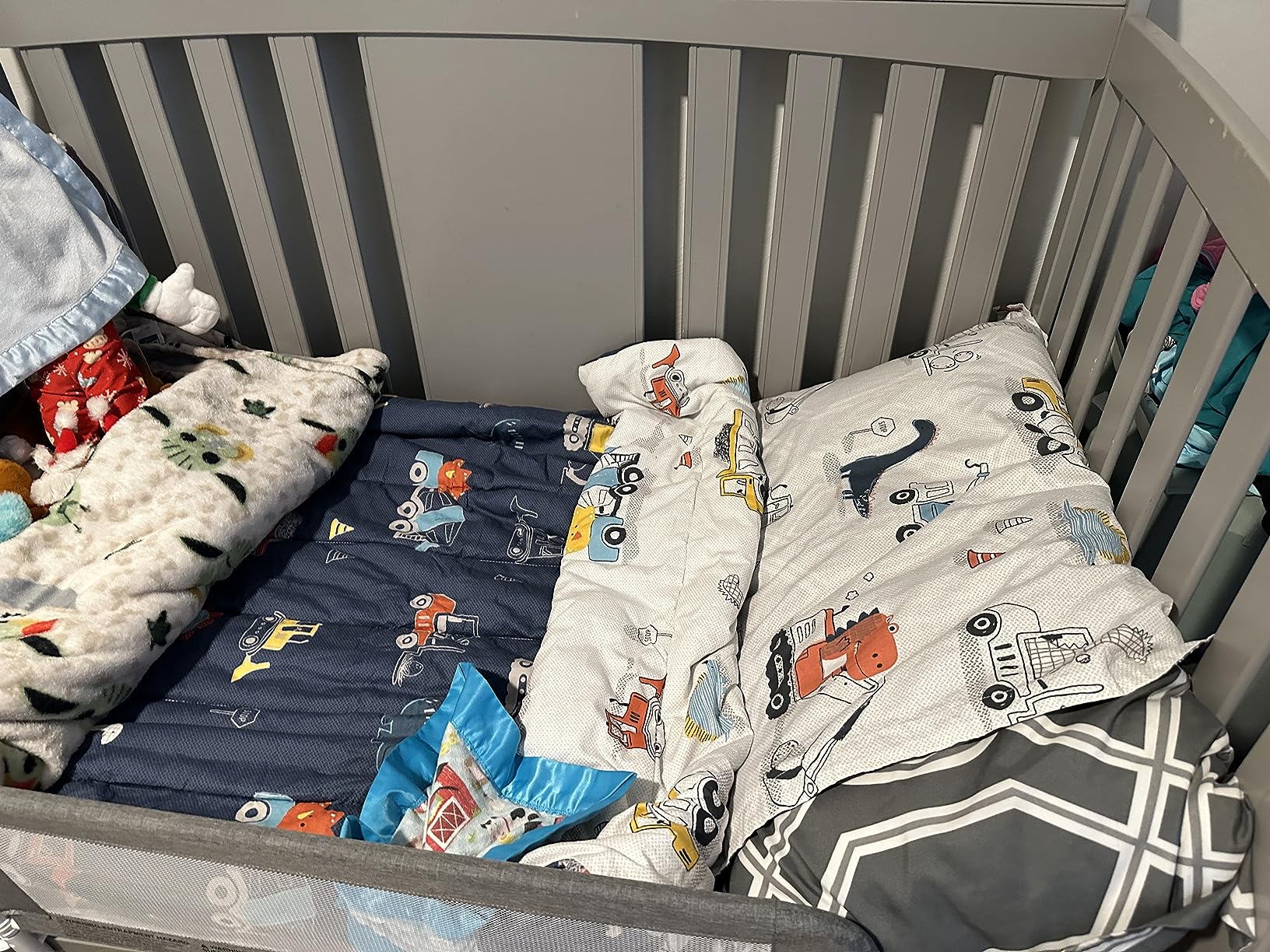 DJY Cotton Twin Bedding Set, Dinosaur Cars Reversible Twin Comforter Set for Kids Boys Girls, 4 Pieces Bed in a Bag customer photo 2