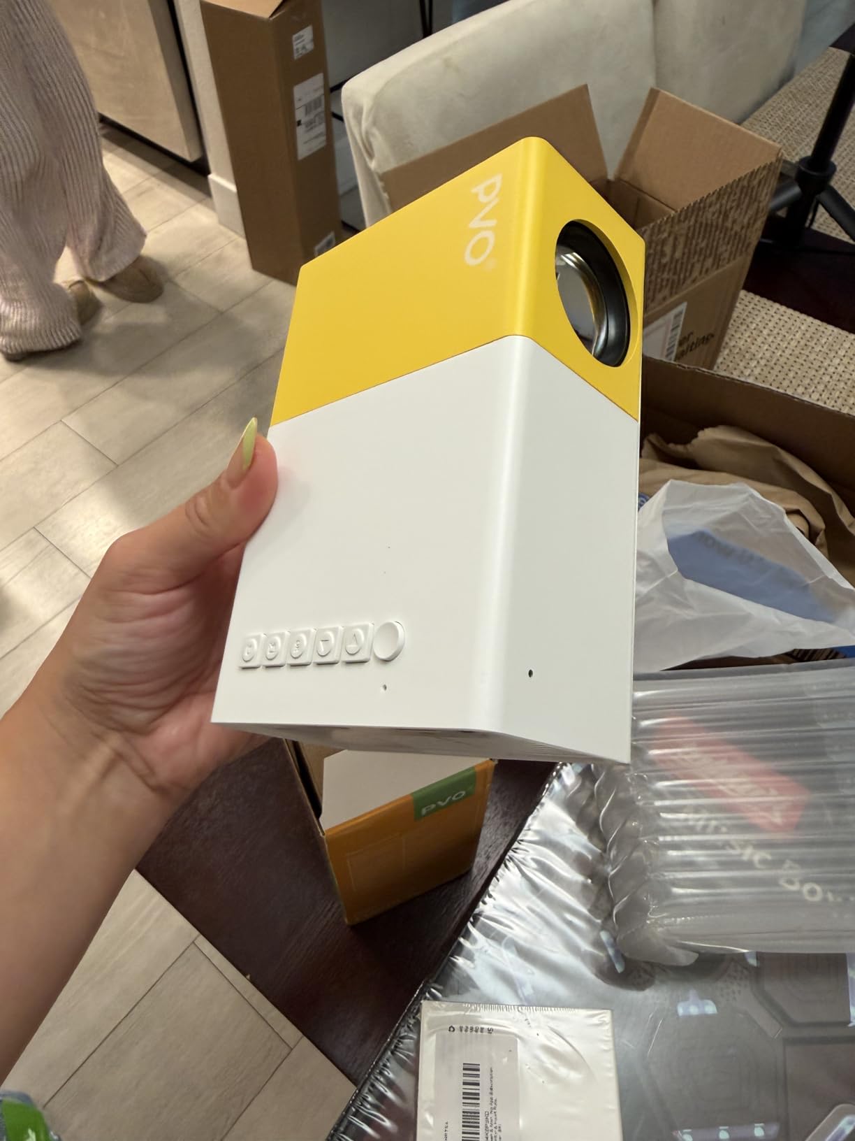 PVO Mini Projector Portable For Cartoon, Outdoor Video Projectors, LED Pico Movie-Projector for Home Theater, Kids Gift, Video Can Be Easily Mirrored Directly to The Projector Via Data Cable customer photo 2