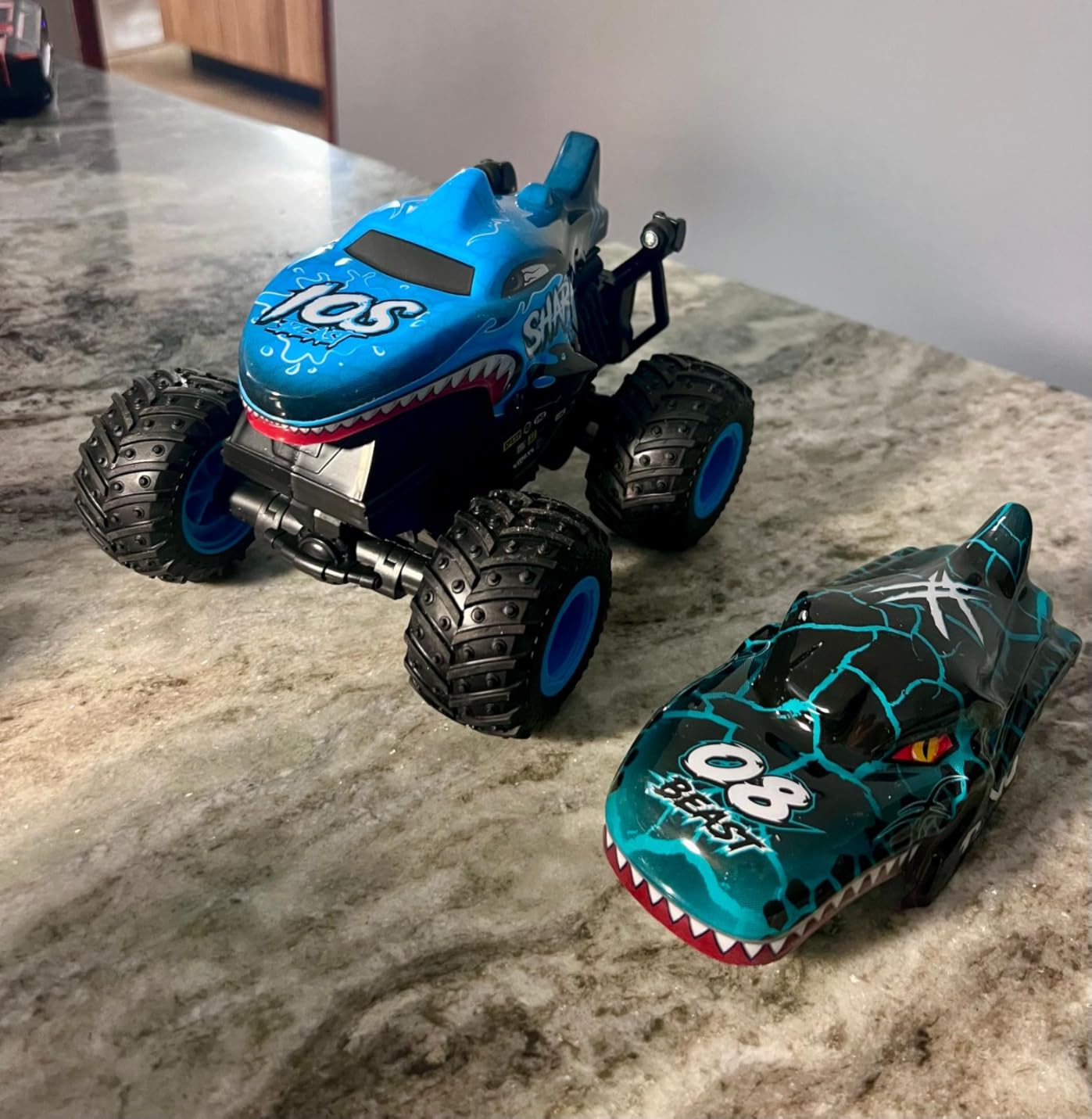 BEZGAR Monster Truck Toys - Remote Control Monster Truck with Light & Music, Dinosaur Toys for Kids, 1:20 Scale RC Truck with 360 Spins and Drifting, Remote Control Car for Boys 4-7 customer photo 2