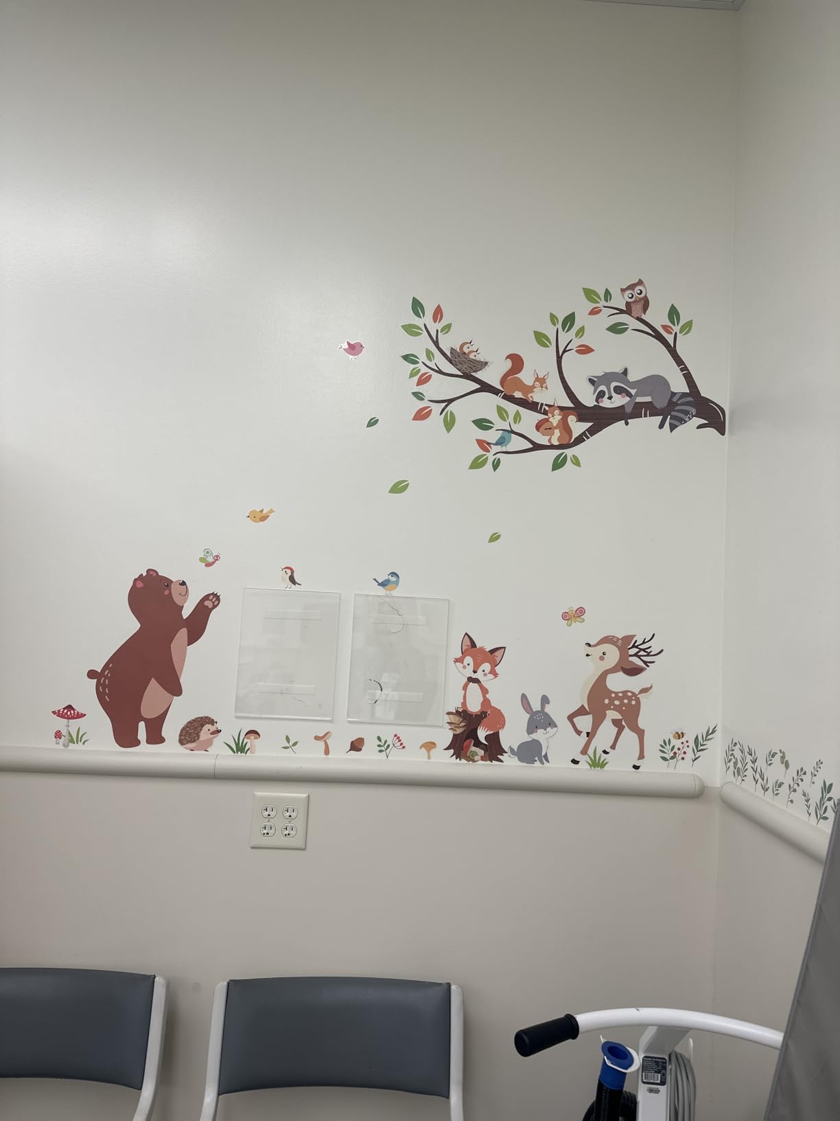 decalmile Jungle Animals Tree Branch Wall Decals Safari Monkey Giraffe Lion Wall Stickers Baby Nursery Kids Room Daycare Wall Decor customer photo 1