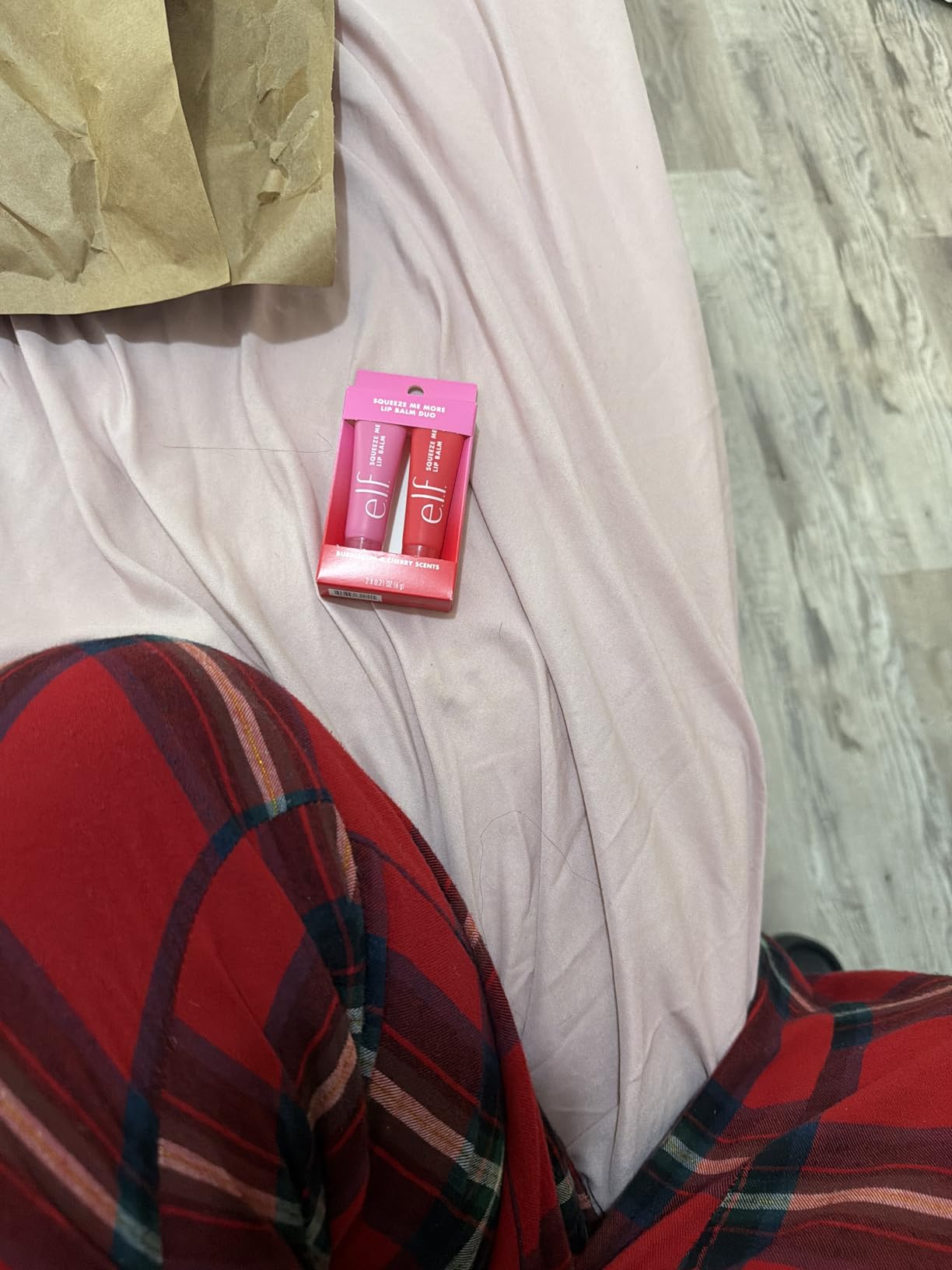 e.l.f. Squeeze Me Lip Balm, Moisturizing Lip Balm for A Sheer Tint of Color, Infused with Hyaluronic Acid, Vegan & Cruelty-Free customer photo 1