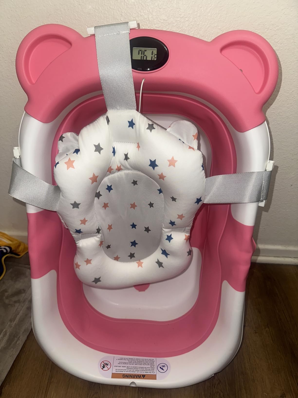 TPN Collapsible Baby Bathtub, Baby Bath Tub with Soft Cushion & Real-Time Thermometer, Infant to Toddler Tub (0-36 Months), Portable Newborn Travel Bath Tub customer photo 1