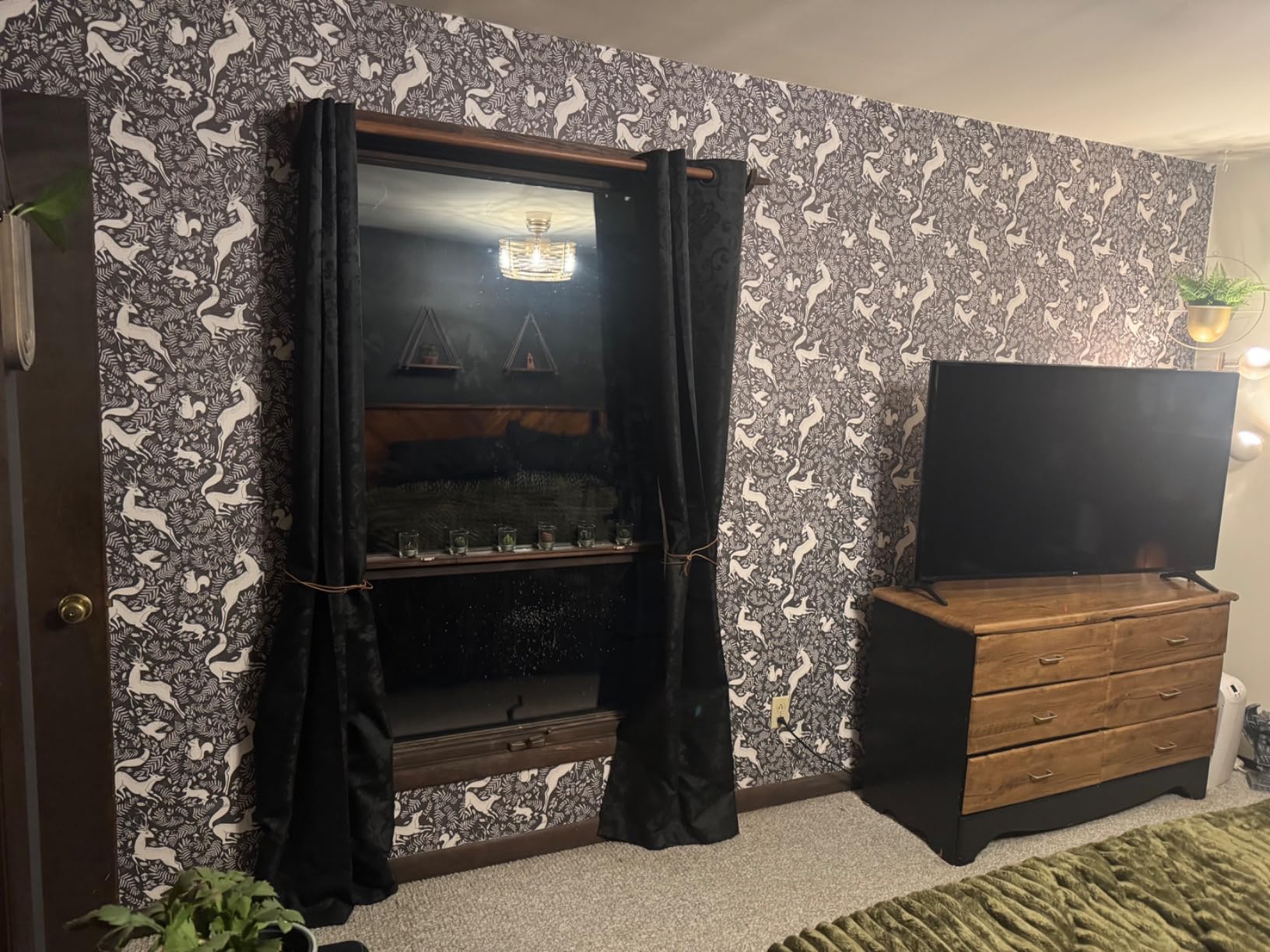 Livelynine Green Animal Wallpaper Peel and Stick Vintage Woodland Wall Paper Removable Whimsical Forest Animals Mural Self Adhesive Dark Green Sage Fairy Woodland Contact Paper for Cabinets 17.5x78.8 customer photo 2