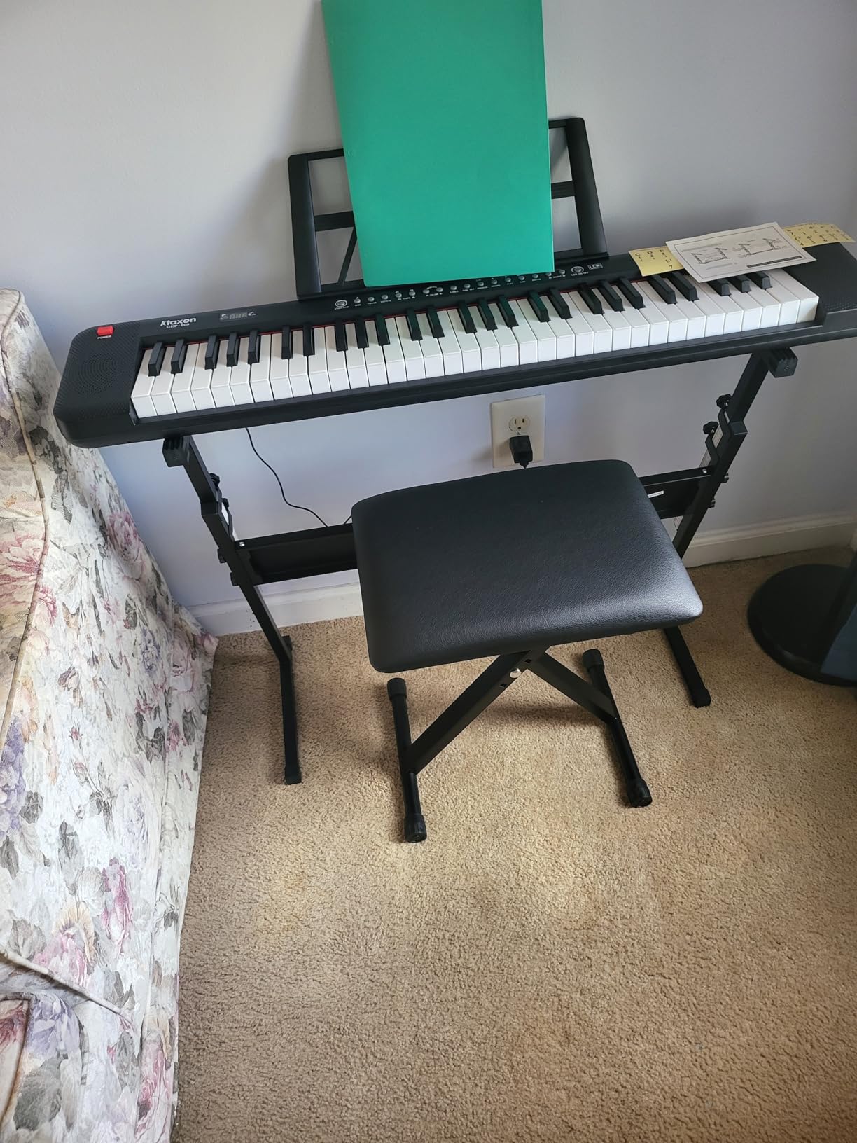 Ktaxon 61 Key Keyboard Piano Electric Keyboard w/Lighted Keys, Electric Piano Set with Headphones, Microphone, Music Rest, Power Adapter, Stand, Piano Bench and Manual (Full-Pink) customer photo 2