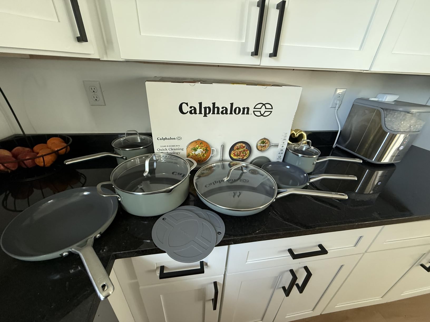 Calphalon® Ceramic Nonstick 12-pc. Cookware Set customer photo 1