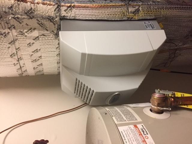 AprilAire 720MKZ Whole-House Fan-Powered Evaporative Humidifier - 21 GPD, Water Saving, Manual Control, Installation Kit, for up to 6,250 Sq. Ft., Part of the AprilAire Healthy Air System customer photo 1