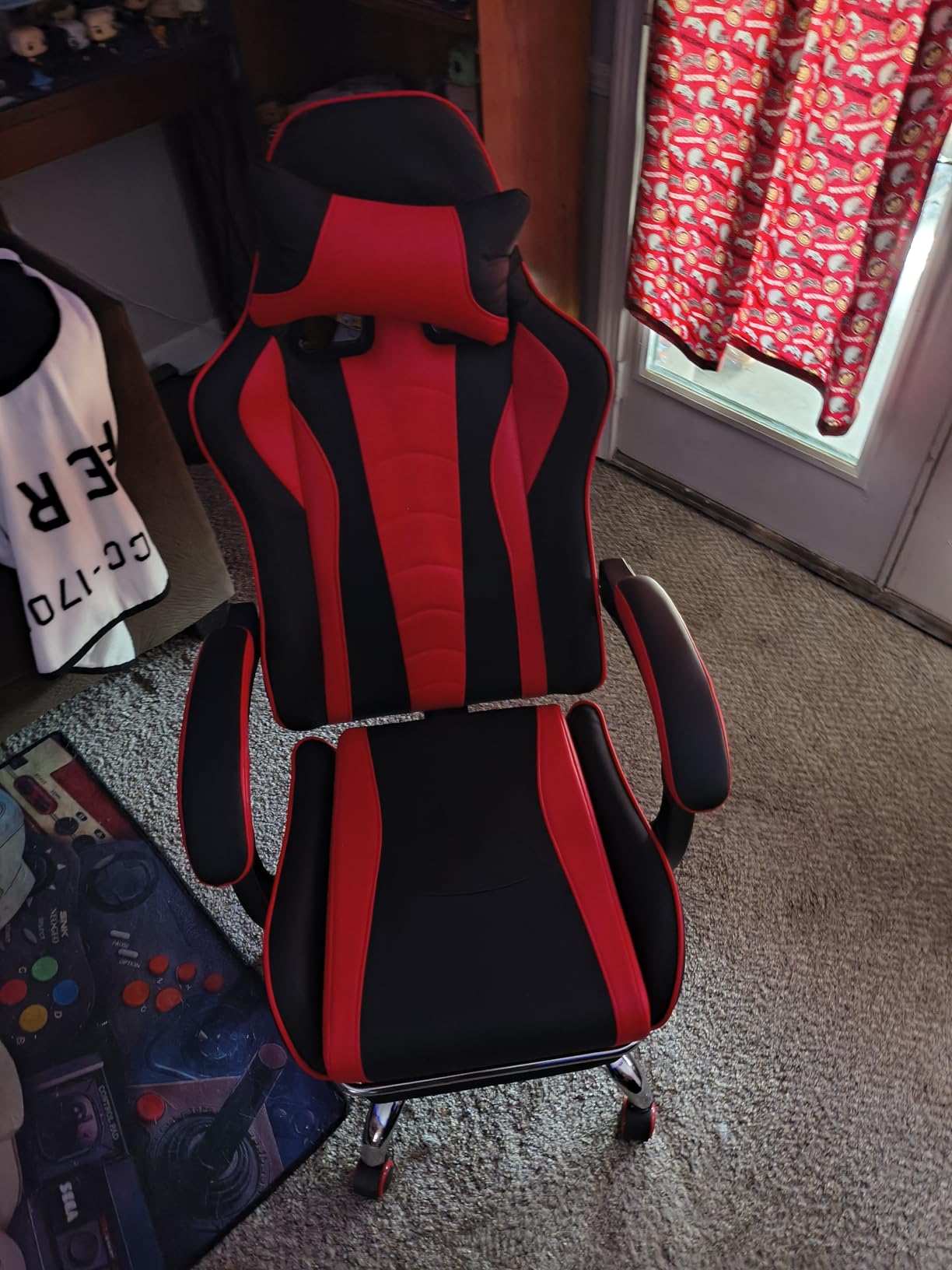 Yaheetech Gaming Chair, Video Game Chair with Massage Lumbar Support and Footrest Height Adjustable Ergonomic Computer Chair with Swivel Seat and Headrest, Black/Red customer photo 2