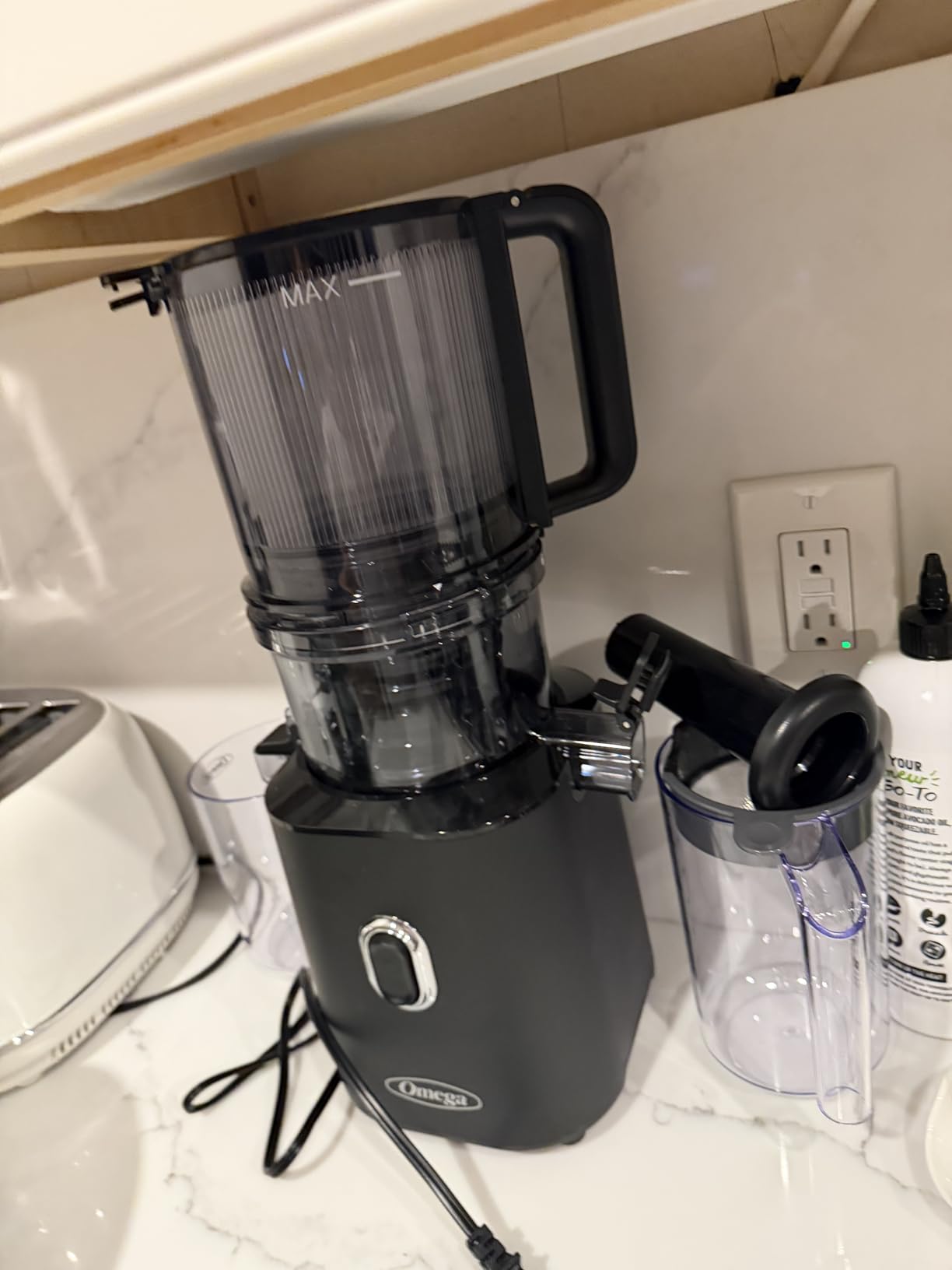 Omega Cold Press Juicer - Slow Masticating Hands Free Juicer Machine for Vegetables and Fruits with Wide Mouth Hopper for Whole Recipe Batch Juicing, Time Saving Series, Easy to Clean, 150-Watt Motor customer photo 2