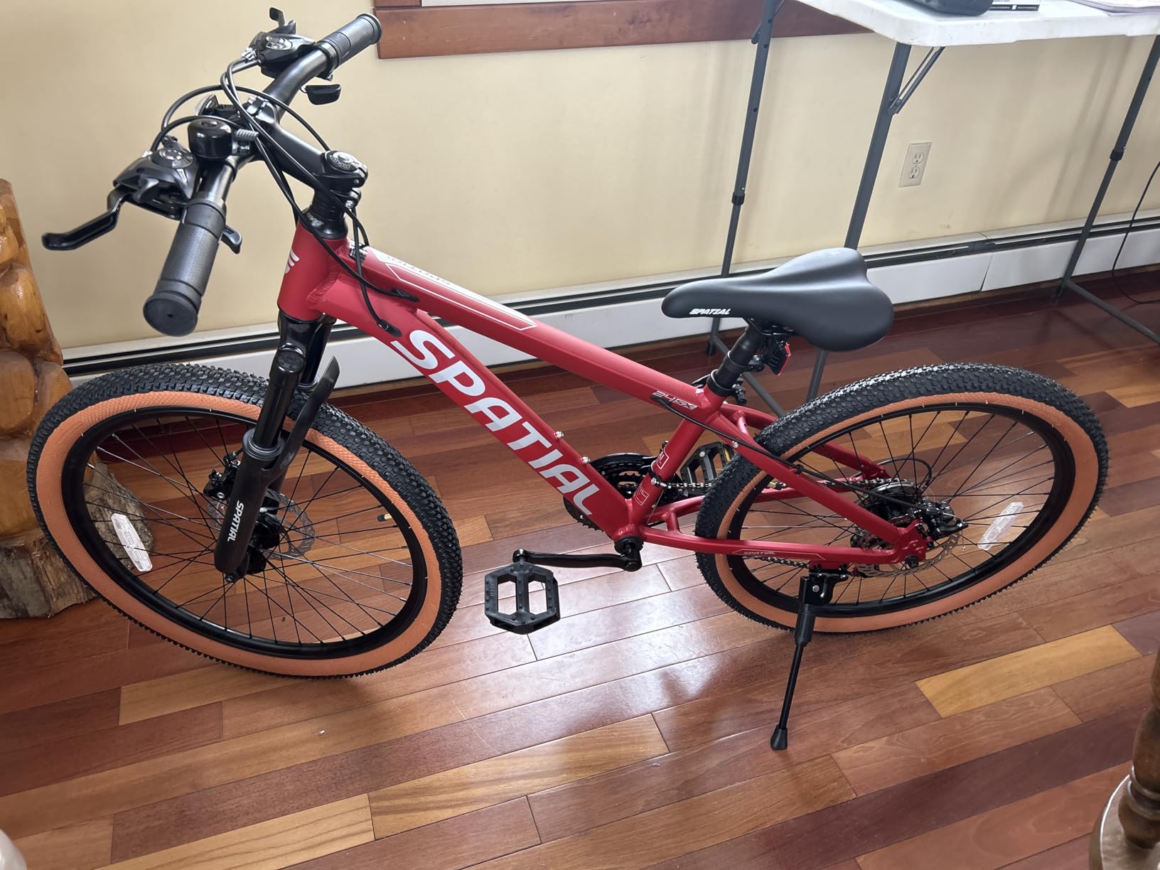 SPATIAL Mountain Bike, 24 Inch Outdoor Cycling Bike, 7/21 Speed Lightweight Aluminum Frame, Dual Disc Brakes, Adjustable Ergonomic Seat for Adult Teens customer photo 1