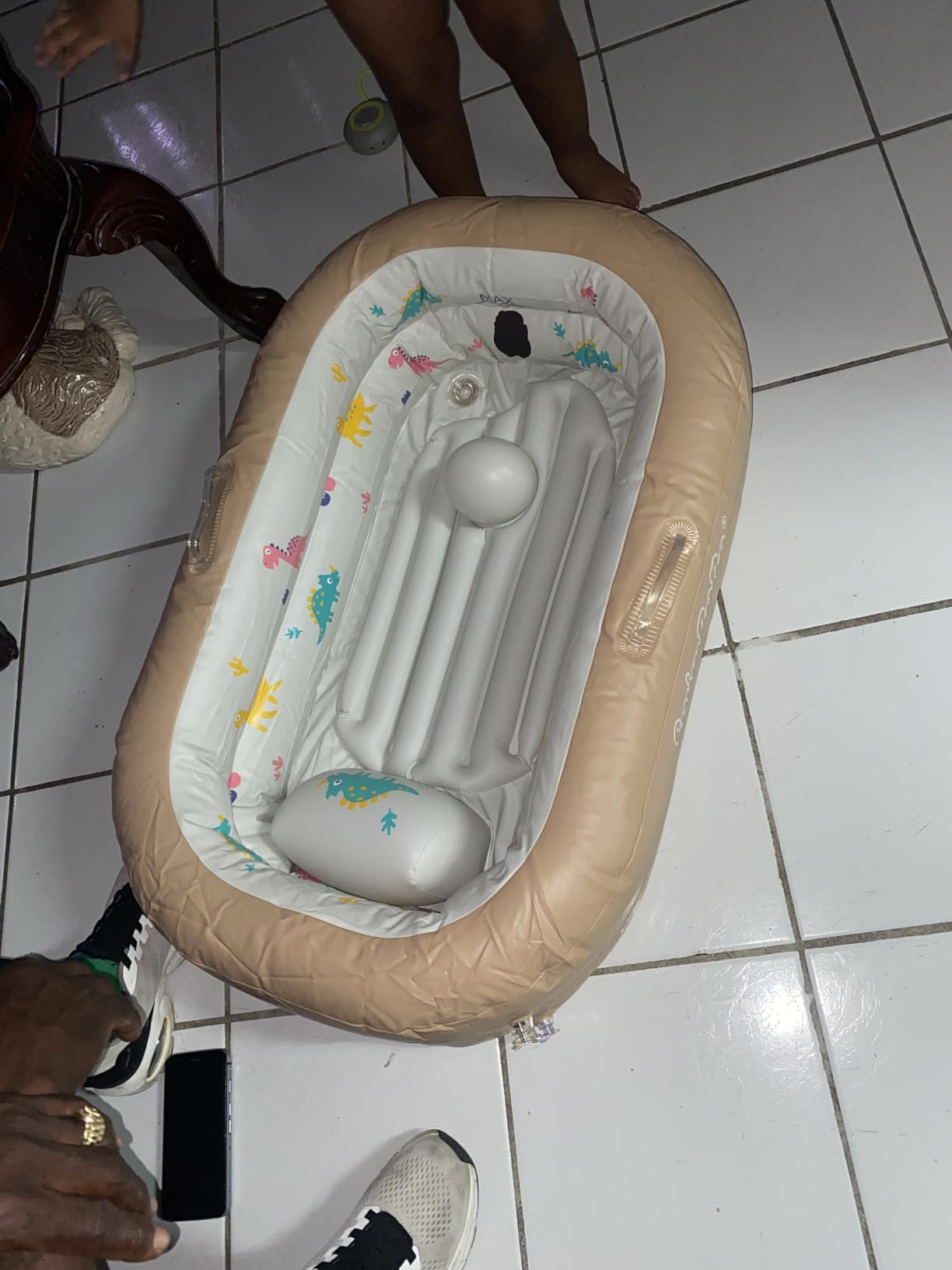 Inflatable Baby Bathtub - Soft, Portable Baby Bath for Infants and Toddlers, Easy to Inflate, Waterproof, Ideal for Home and Travel (Basic) customer photo 1
