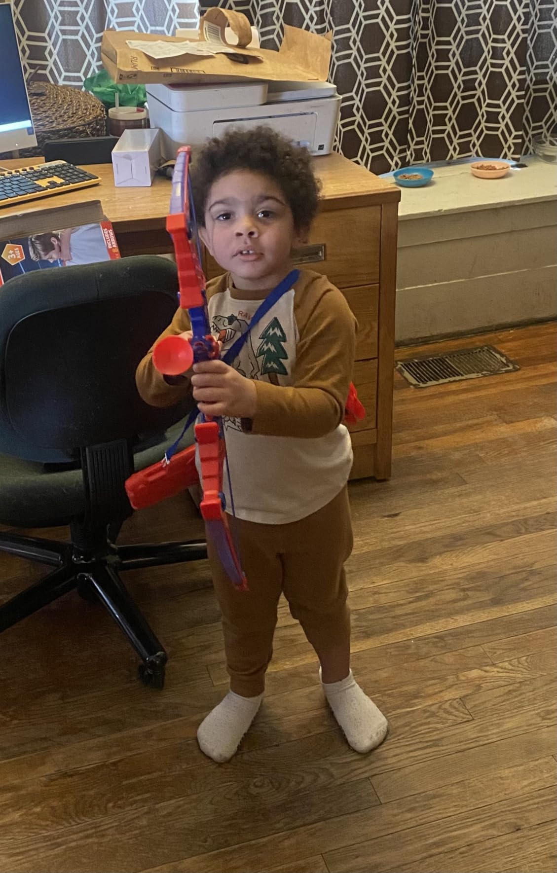 Spider Toys for Boys Age 3-4 4-6 6-8 8-12, Kids Toy BowArrow Shooting Set with Red & Blue LED Lights, Spider Quiver & Web Target, 8 Suction Cup Arrows, Toys Gifts for 3 4 5 6 7 8 9 10 12 Year Old Boys customer photo 1