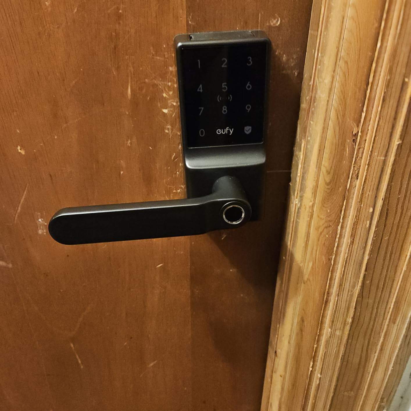 eufy Security Smart Lock C33, Keypad Door Lock with Handle, Fingerprint Door Knob, Keyless Entry Door Lock for Front Door and Bedrooms, Electronic Deadbolt, Wi-Fi, App Control, IP53 Waterproof, Black customer photo 2